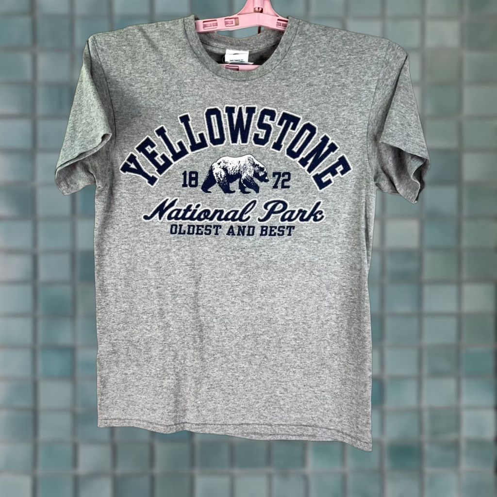 Delta Yellowstone National Park T Shirt Adult Size S Gray Graphic Tee Size US S / EU 44-46 / 1 - 1 Thumbnail
