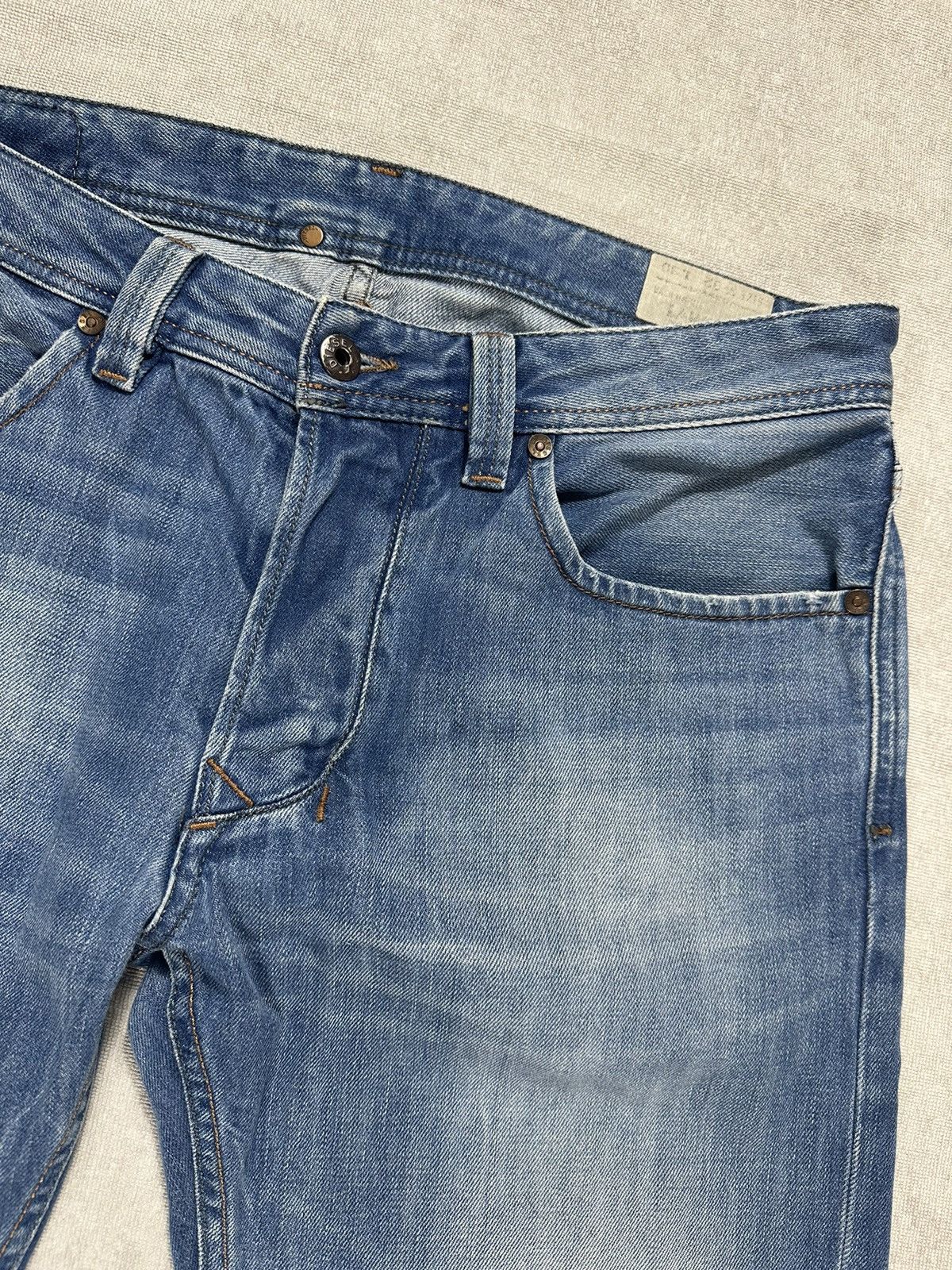 Diesel Vintage Diesel Larkee Regular Distressed Jeans 32x30 Size US 32 / EU 48 - 5 Thumbnail
