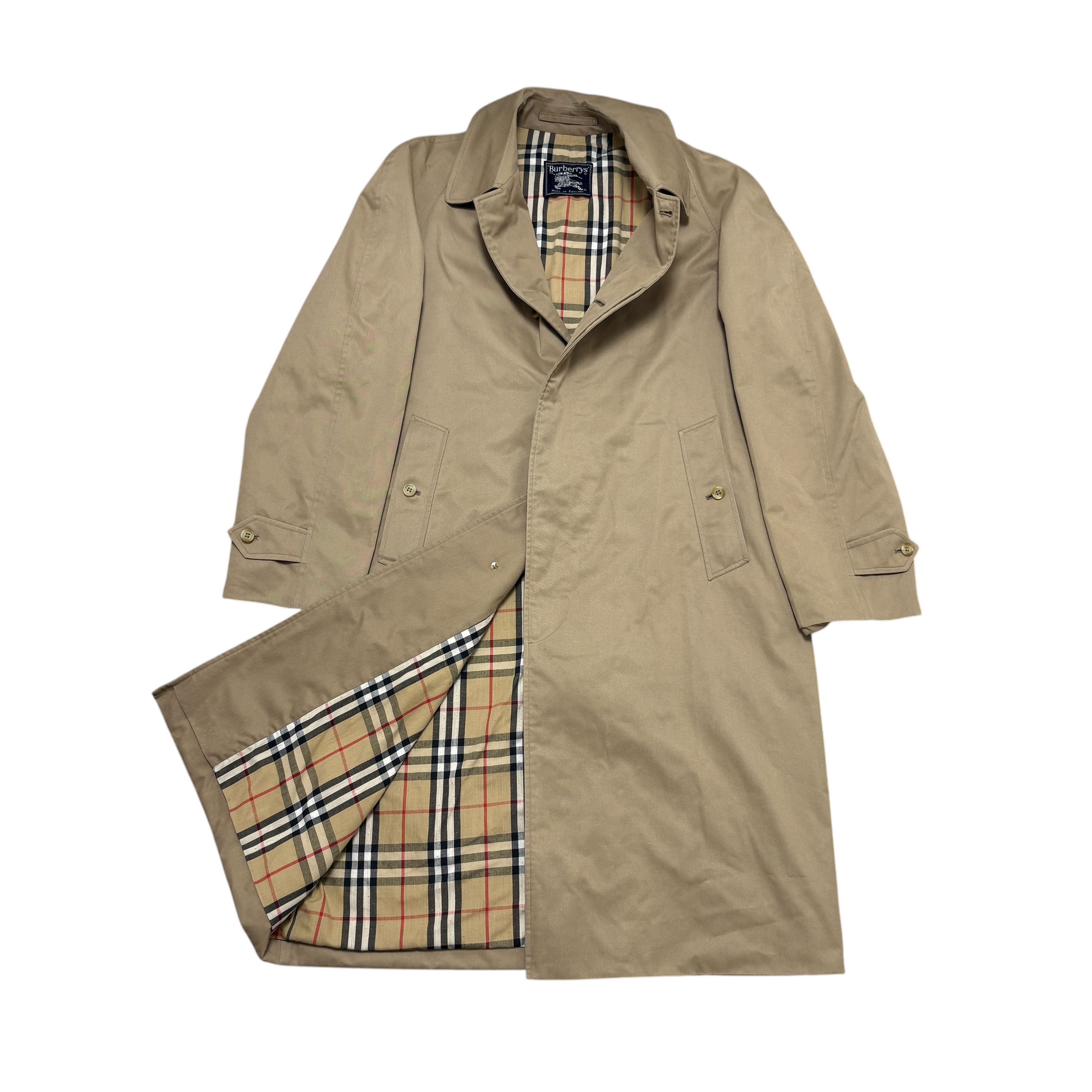 Burberry Vintage Burberry Genuine 80's Trench coat.Size - 50 R.L