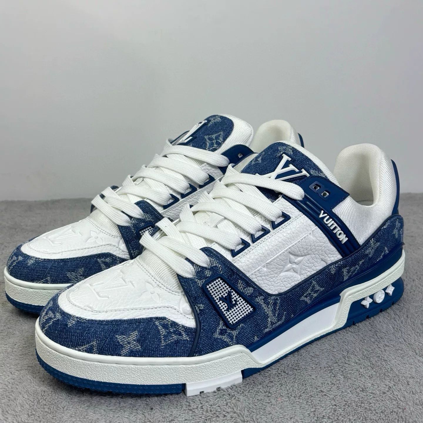 Louis Vuitton Louis Vuitton Training Denim Blue Lowtop Sneakers 43 Men Size US 10 / EU 43 - 1 Thumbnail
