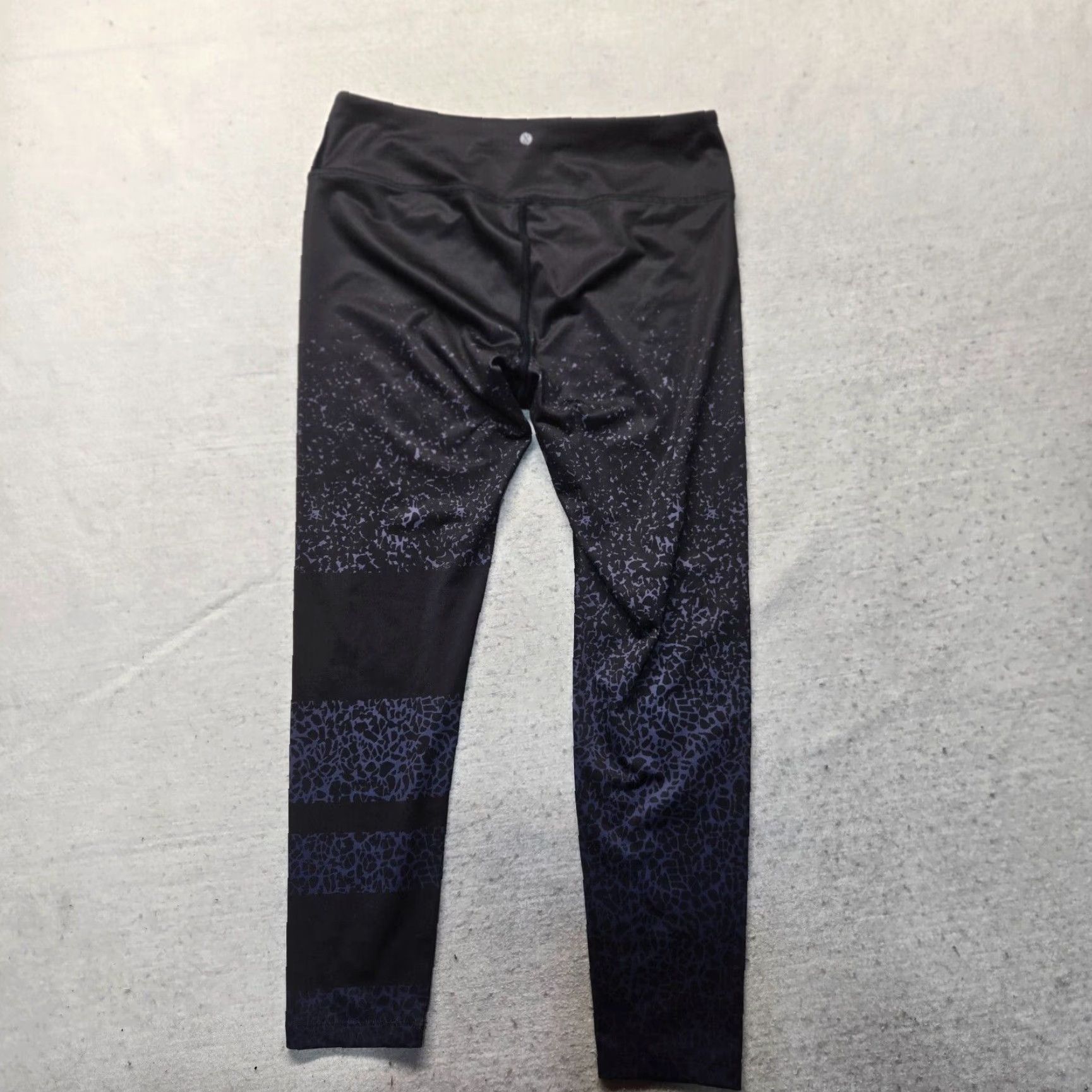 Layer 8 VINTAGE Layer 8 Qwick-Dry Workout Leggings Pants Women Adults Medium Black Geometric Activewear Size 32" / US 10 / IT 46 - 8 Thumbnail