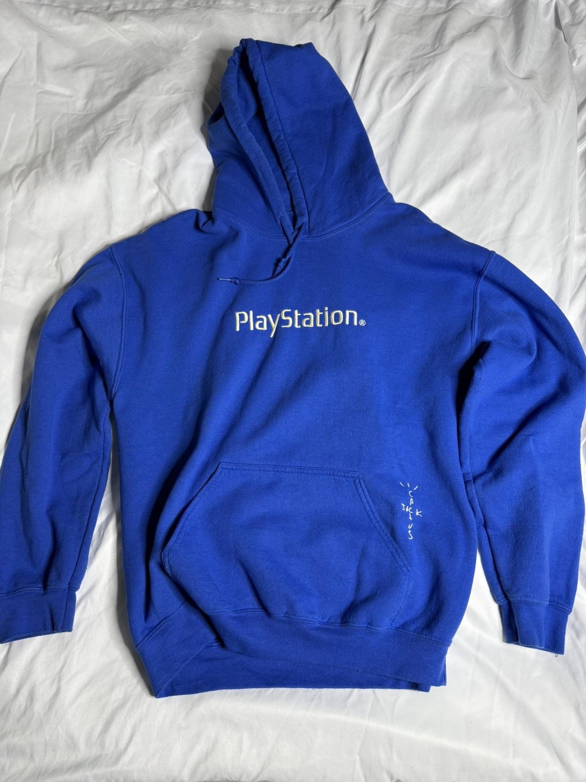 Travis Scott Travis Scott x Playstation Collab Hoodie Size US S / EU 44-46 / 1 - 1 Thumbnail