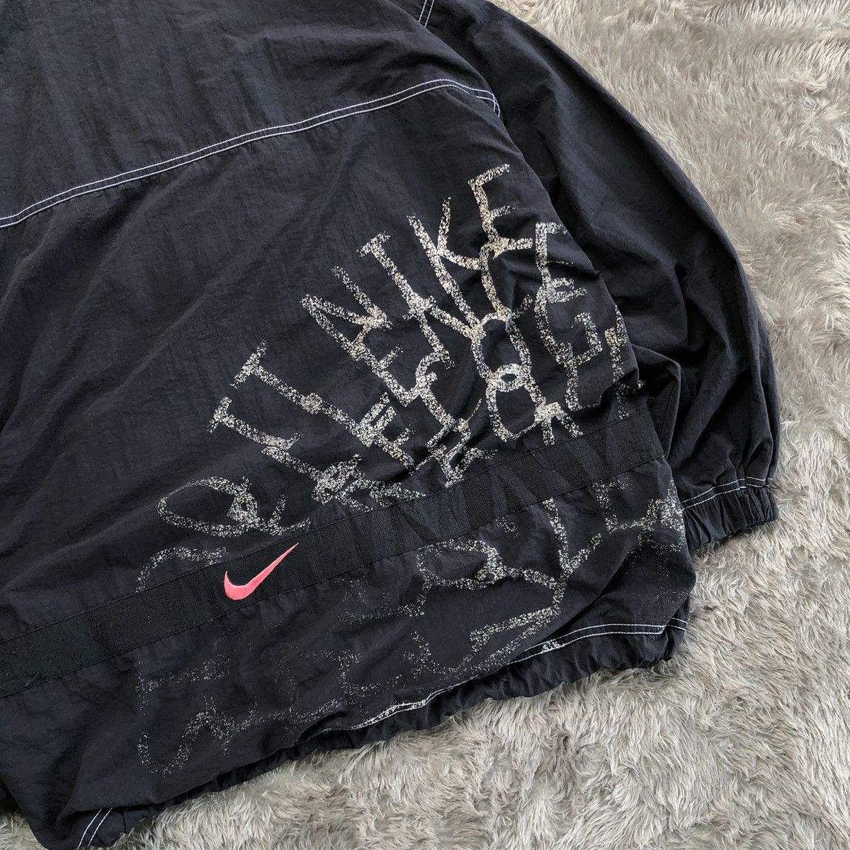 Nike Vintage Nike 1971 Around The world Size US XL / EU 56 / 4 - 6 Thumbnail