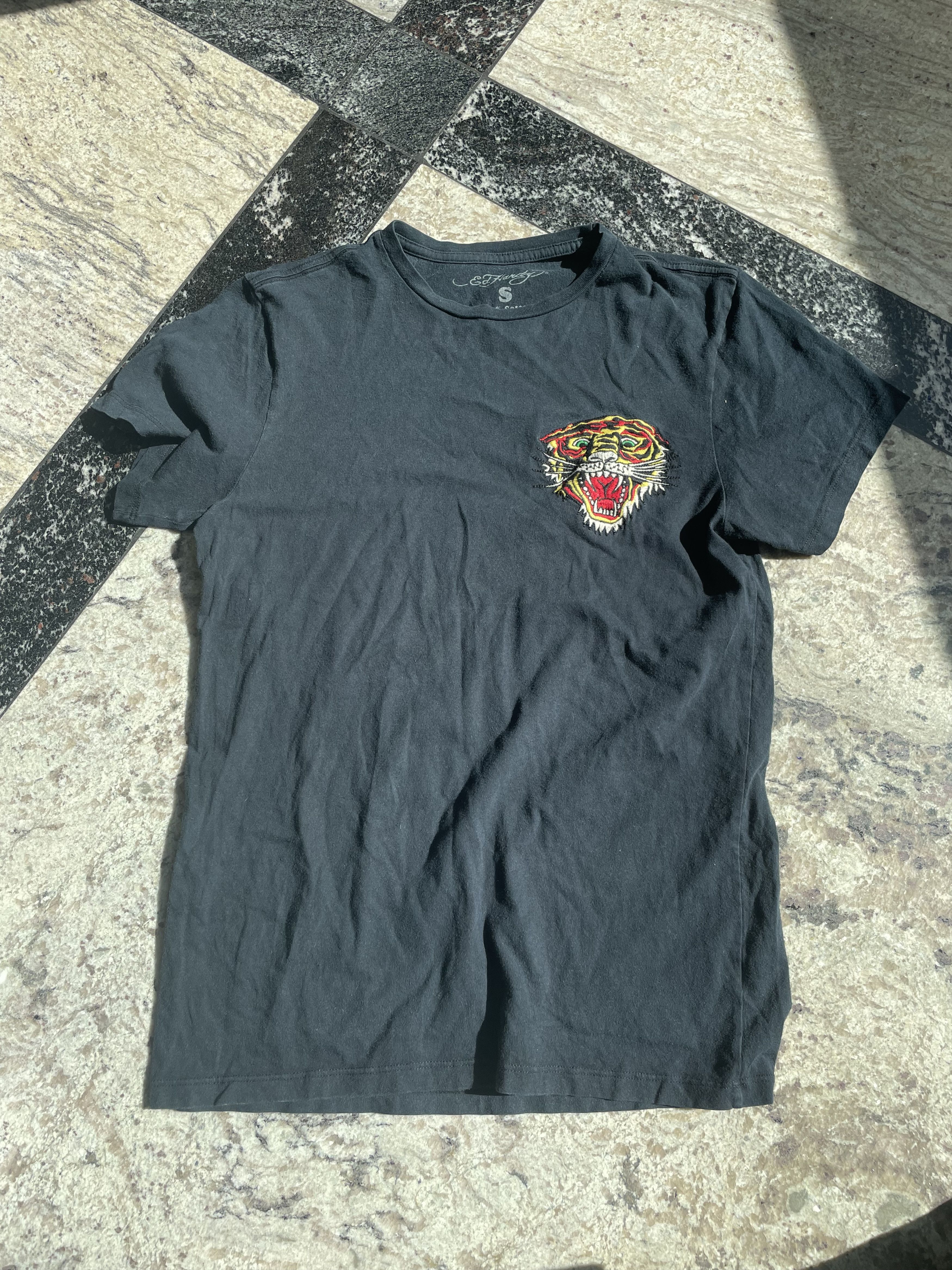 Ed Hardy × Vintage Mens Vintage Ed Hardy T Shirt by Christian Audigier y2k rare Size US S / EU 44-46 / 1 - 1 Thumbnail