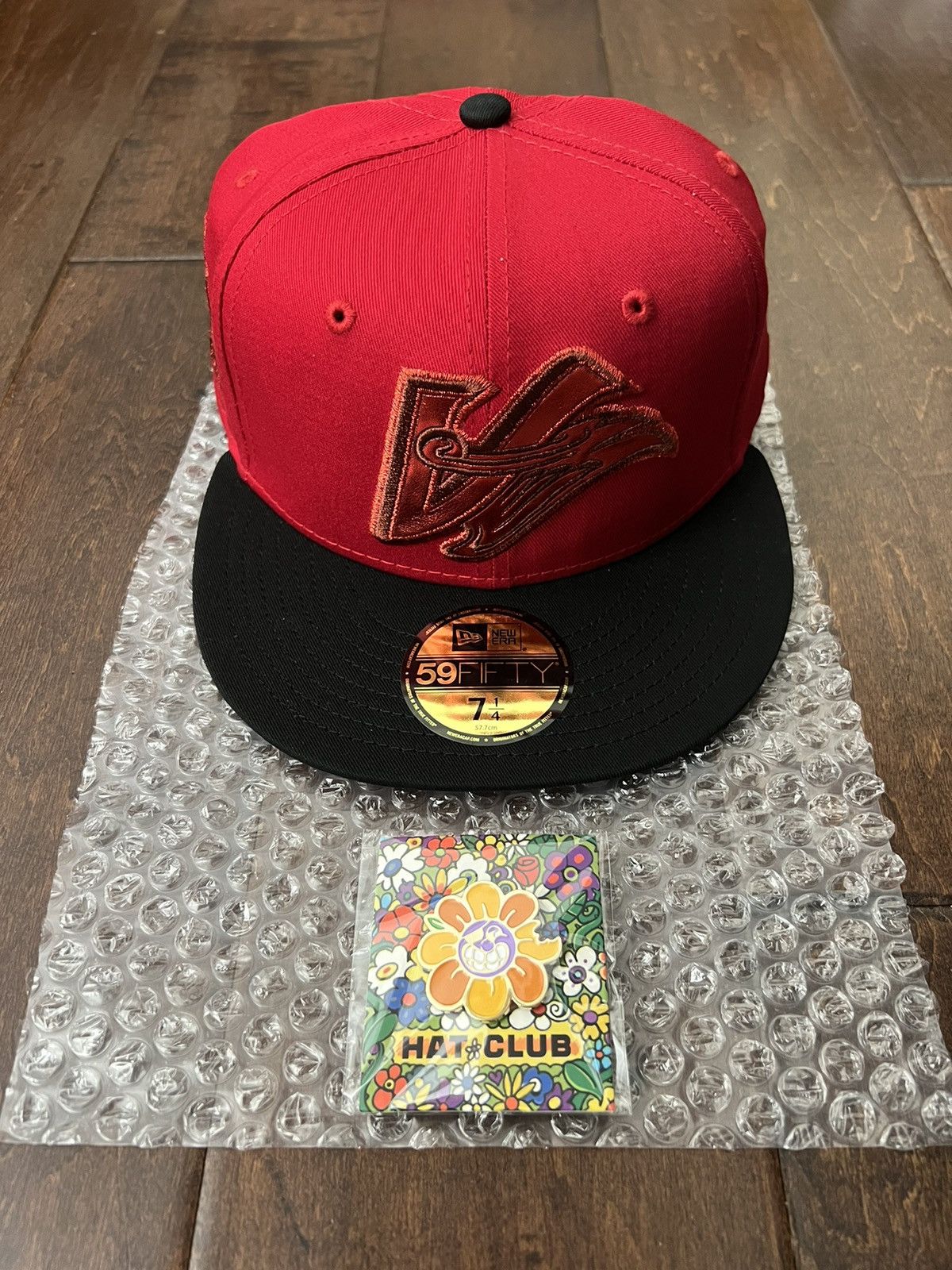 Hat Club 7 1/4 Hat Club Angels Patent Pack 40th Annoversary Patch New Size ONE SIZE - 6 Thumbnail