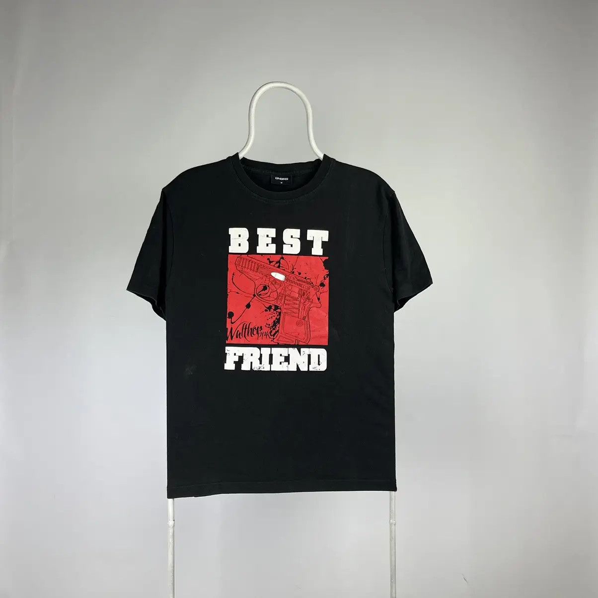 Band Tees DNGRS T-shirt rap tee gun best freind size Medium Size US M / EU 48-50 / 2 - 1 Thumbnail