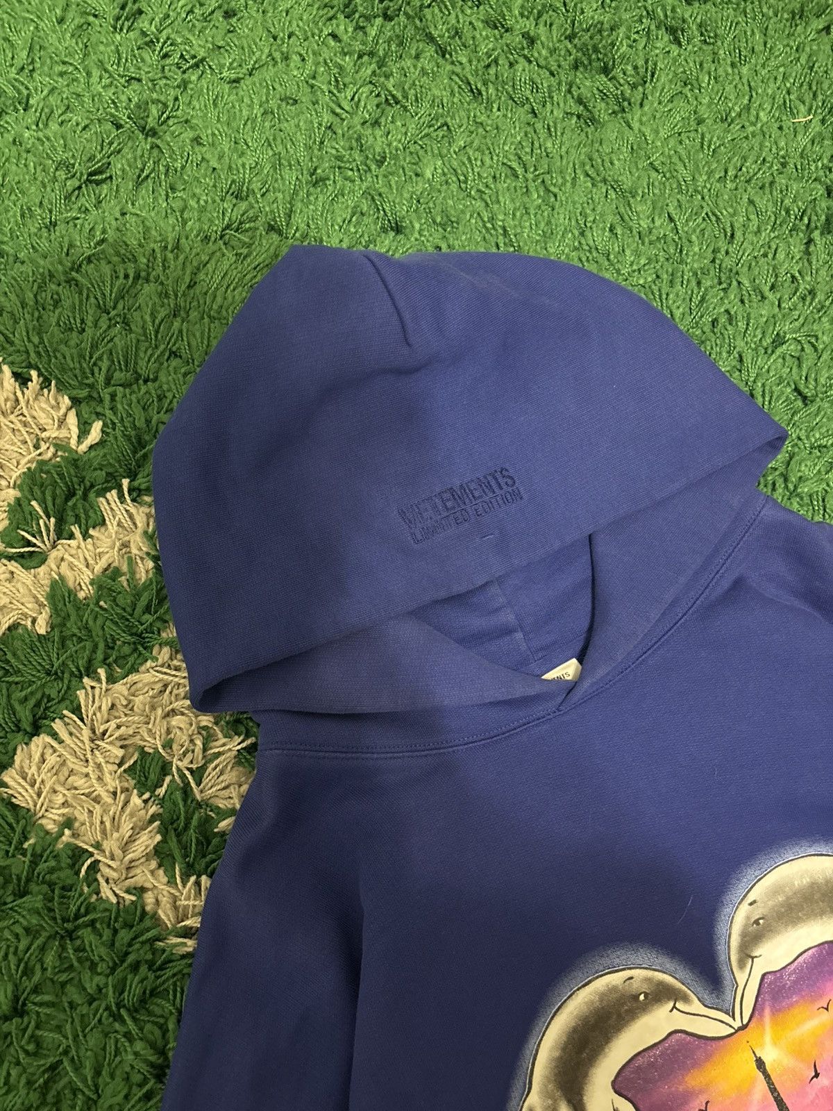 Vetements Vetements Dolphin Hoodie Size US S / EU 44-46 / 1 - 4 Thumbnail