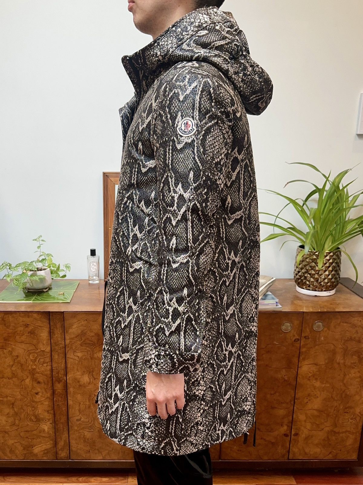 Moncler Metallic Snakeskin Jacquard Down Coat Size US S / EU 44-46 / 1 - 3 Thumbnail