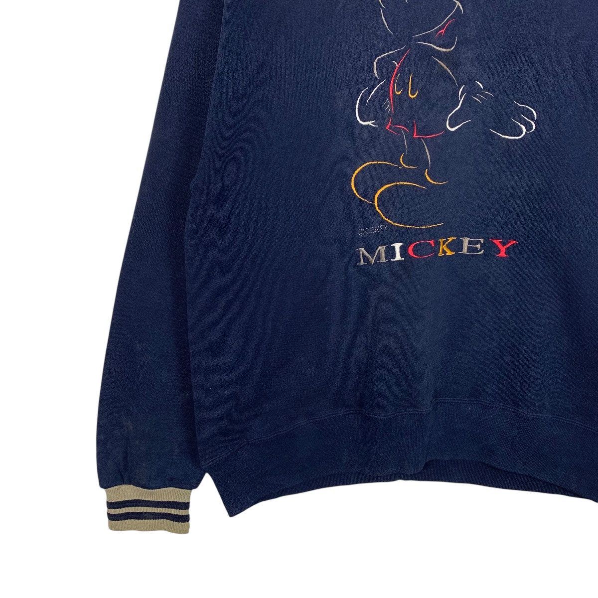 Mickey Mouse Vintage 90s Disney Mickey Mouse Big Logo Sweatshirt Size US L / EU 52-54 / 3 - 3 Thumbnail