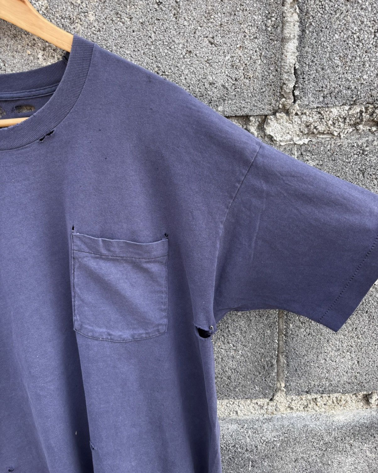 Vintage Thrashed Distressed Faded 90s T Shirt Navy ERD Grunge Size US XL / EU 56 / 4 - 9 Thumbnail