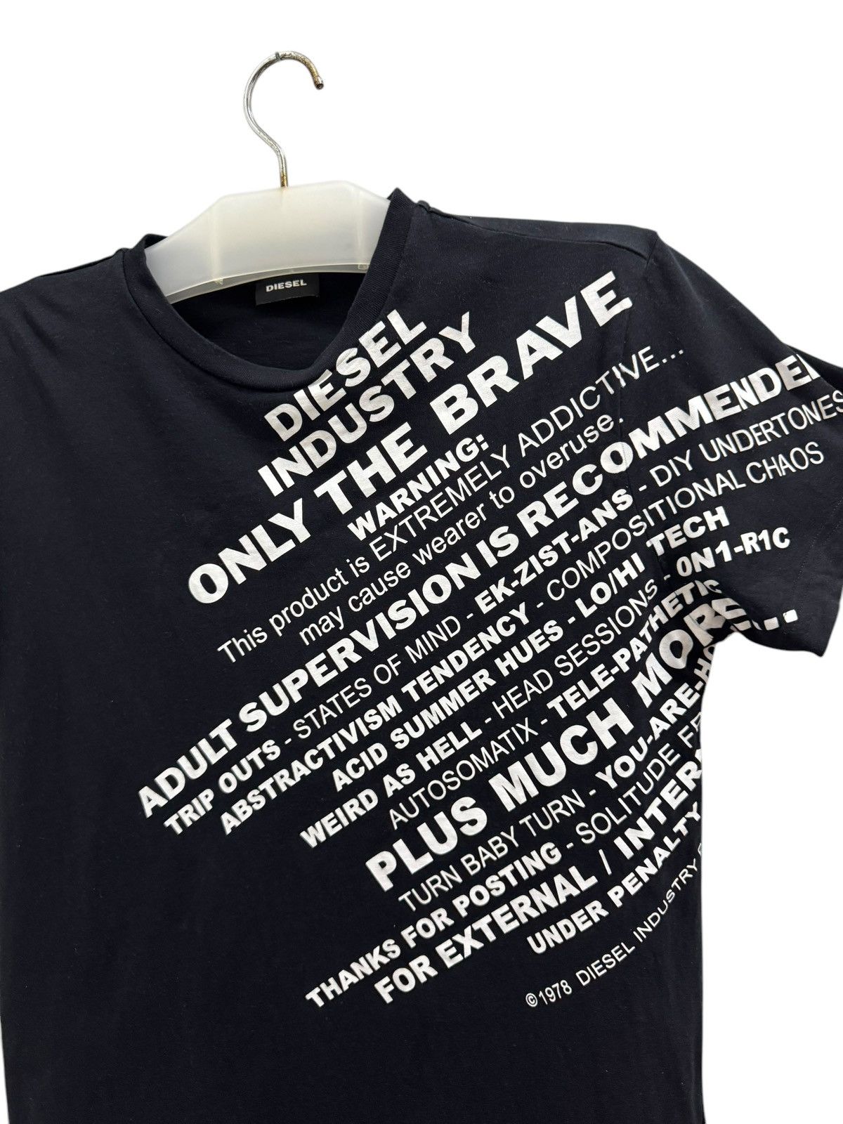 Designer × Diesel DIESEL Y2K AVANT GARDE STATEMENT T SHIRT Size US S / EU 44-46 / 1 - 4 Thumbnail