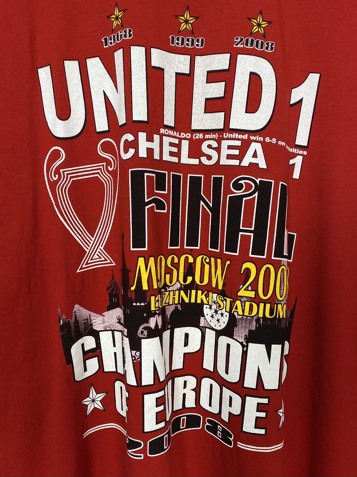 Vintage Manchester United 2008 Champions League Football T-Shirt Red Size US L / EU 52-54 / 3 - 3 Thumbnail