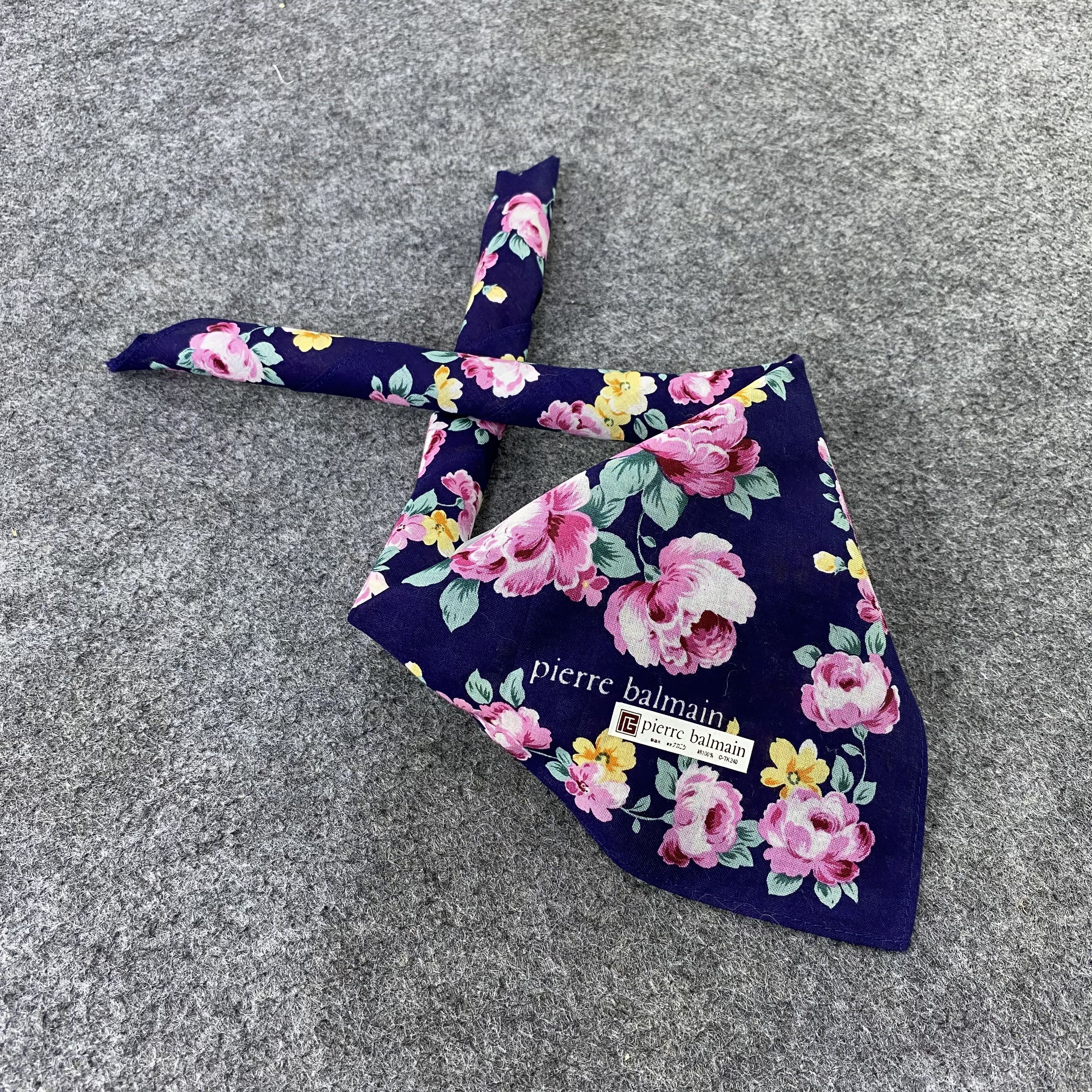 Pierre Balmain Pierre Balmain Handkerchief / Bandana / Neckerchief-B1381 Size ONE SIZE - 1 Thumbnail