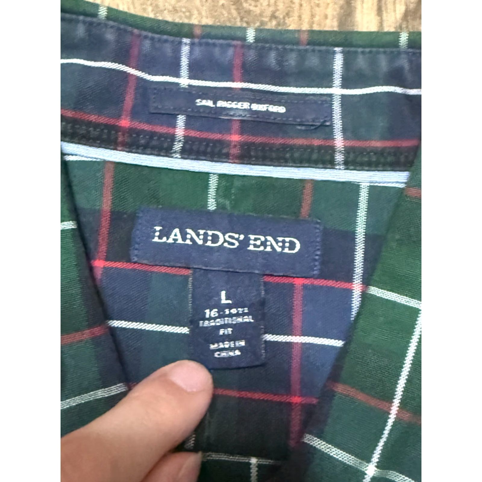 Lands' End Lands' End Shirt Men L 16-16.5 Plaid Button Up Blue Green Red White Cotton Long Sleeve Button-Down Collared Casual Vintage: No Mens Size US L / EU 52-54 / 3 - 5 Thumbnail