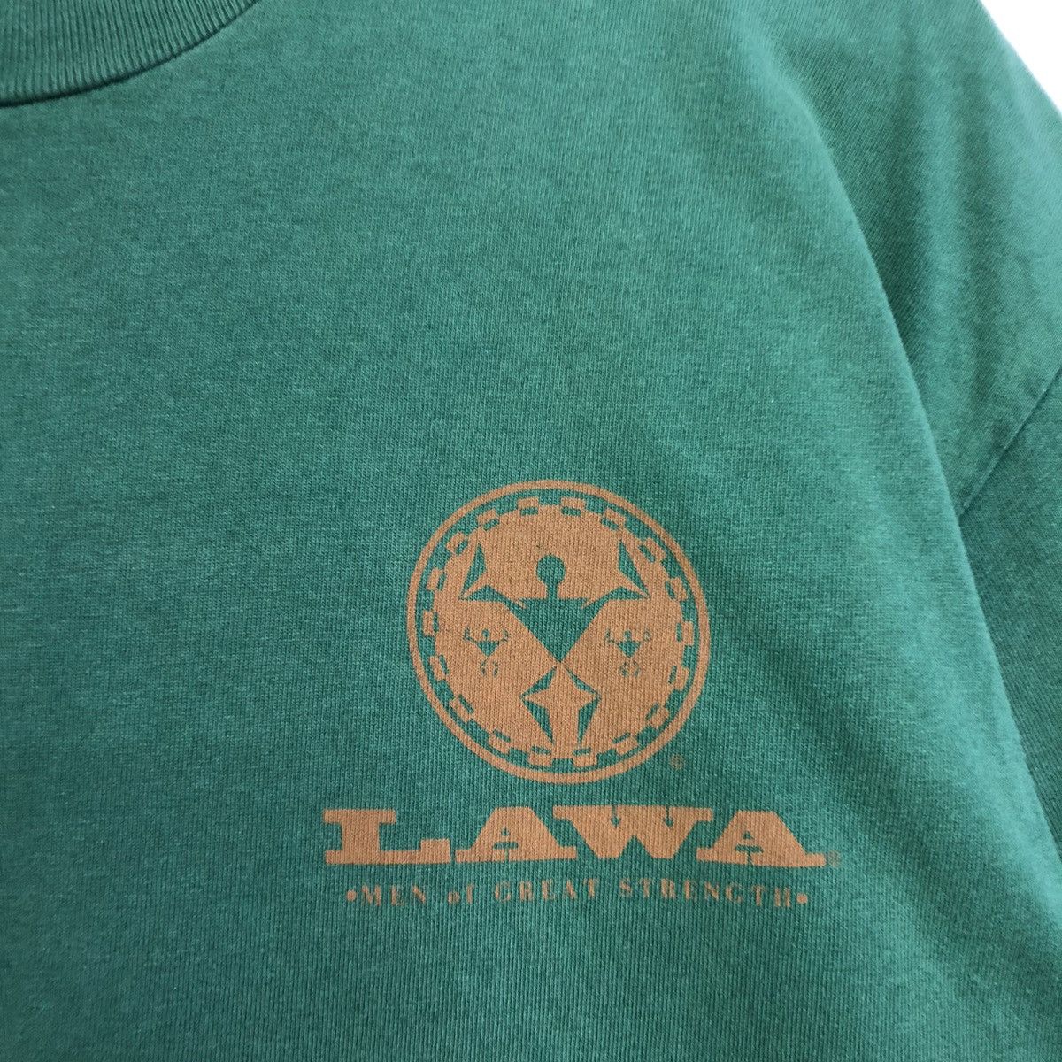 Vintage Vintage LAWA Hawaii Surfing Backhitt Tshirt Size US L / EU 52-54 / 3 - 9 Thumbnail