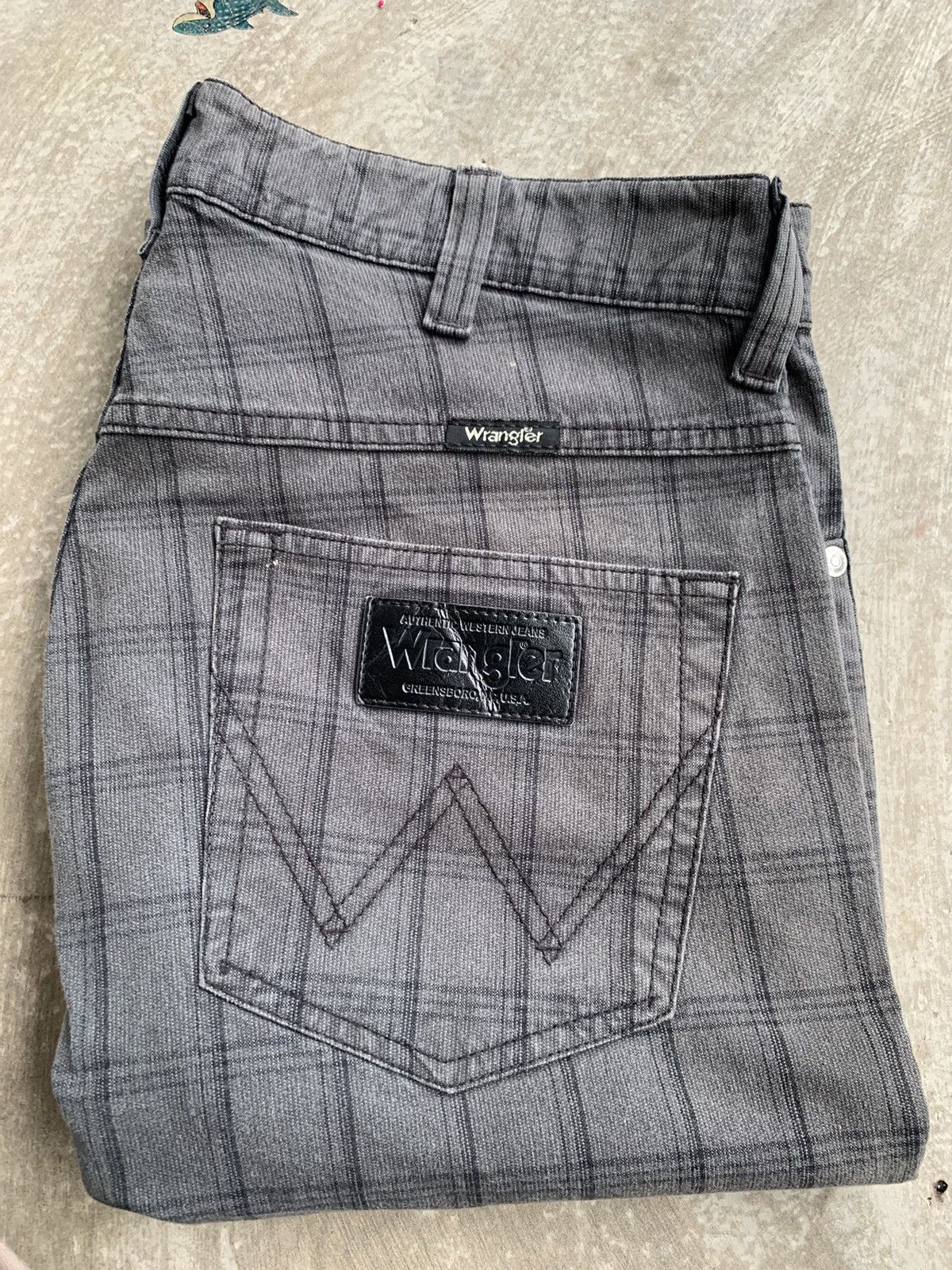 Designer × Wrangler Casual Pants By Wrangler Size US 33 - 18 Thumbnail