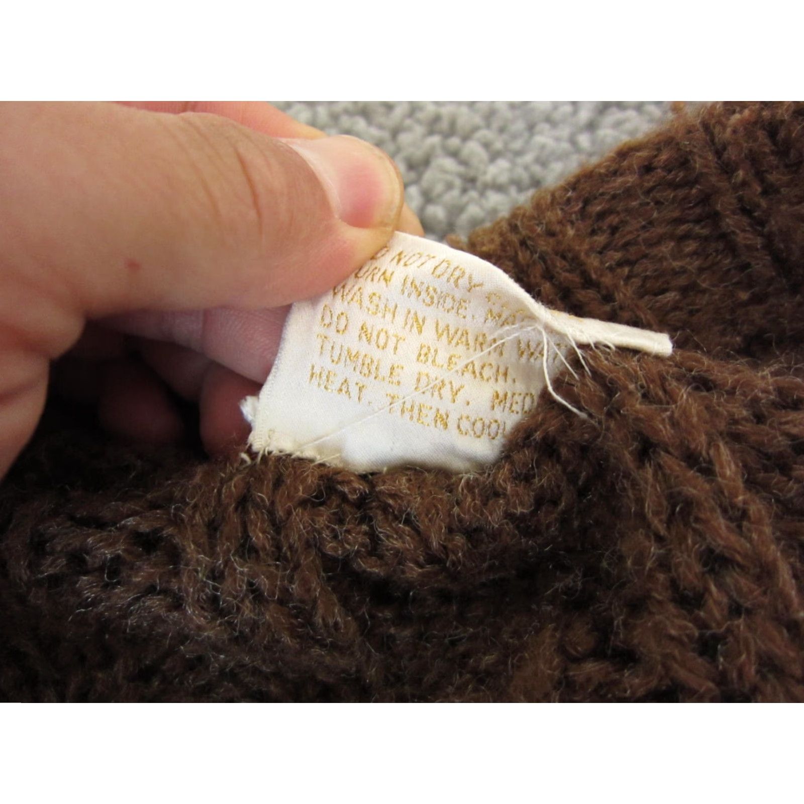 Jantzen VINTAGE Jantzen Cardigan Womens Large Brown Cable Knit Sweater 70s Size L / US 10 / IT 46 - 5 Thumbnail