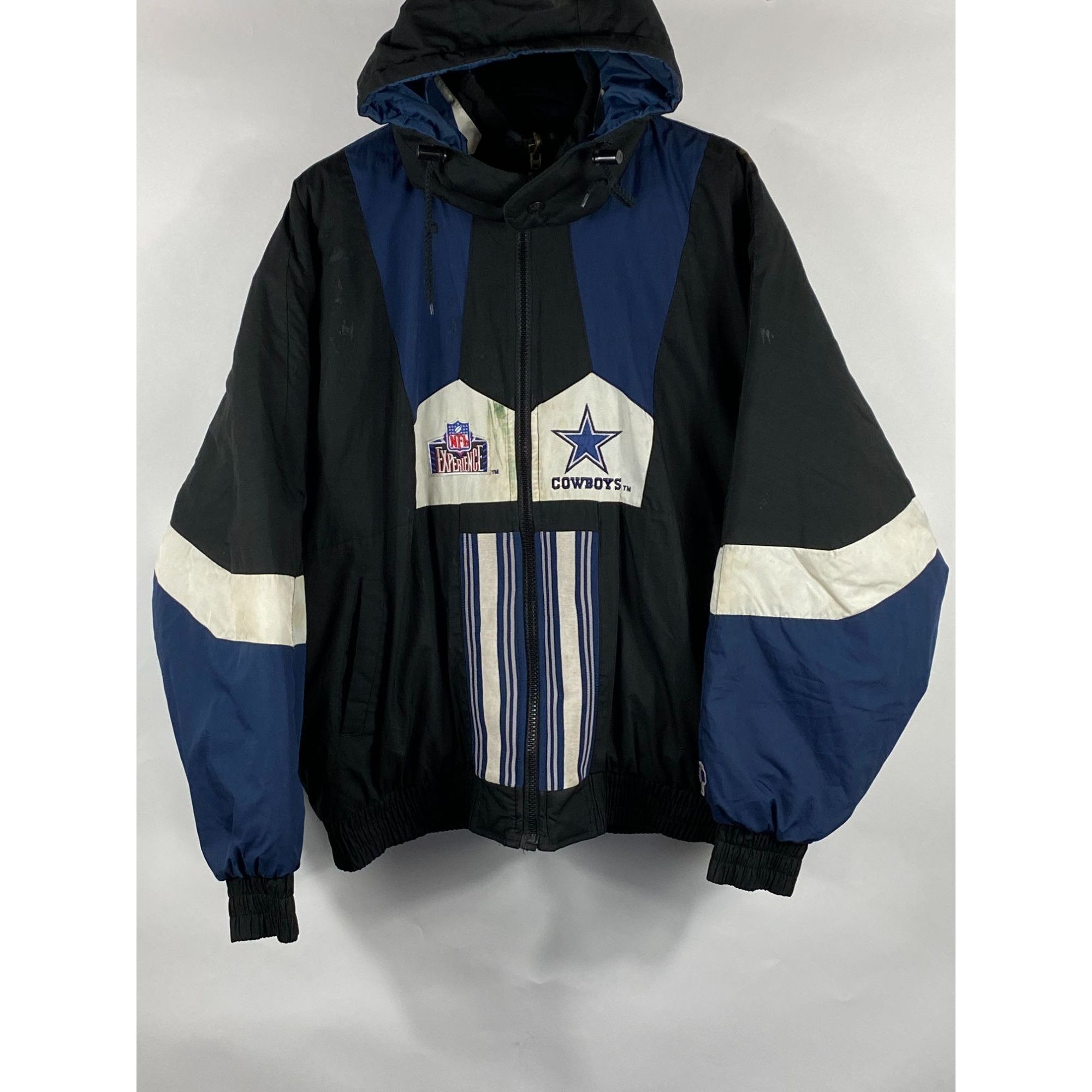 image of VTG Pro Player Dallas Cowboys Reversible Detachable Hood Puf in Blue, Men's (Size XL)