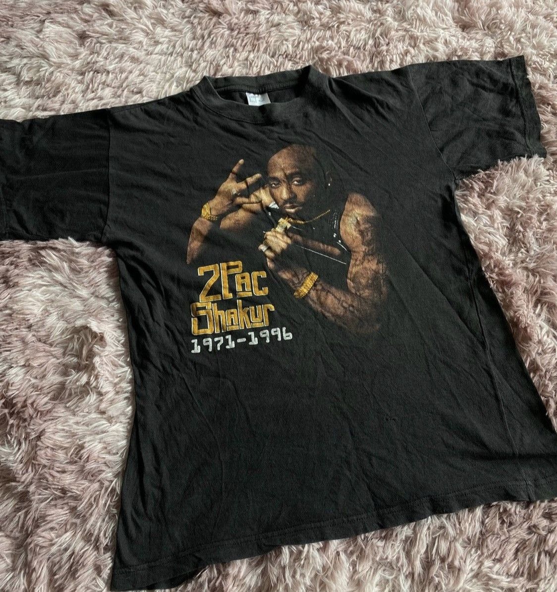 Band Tees Vintage 2000s 2pac Tupac Shakur T-Shirt Size US S / EU 44-46 / 1 - 1 Thumbnail