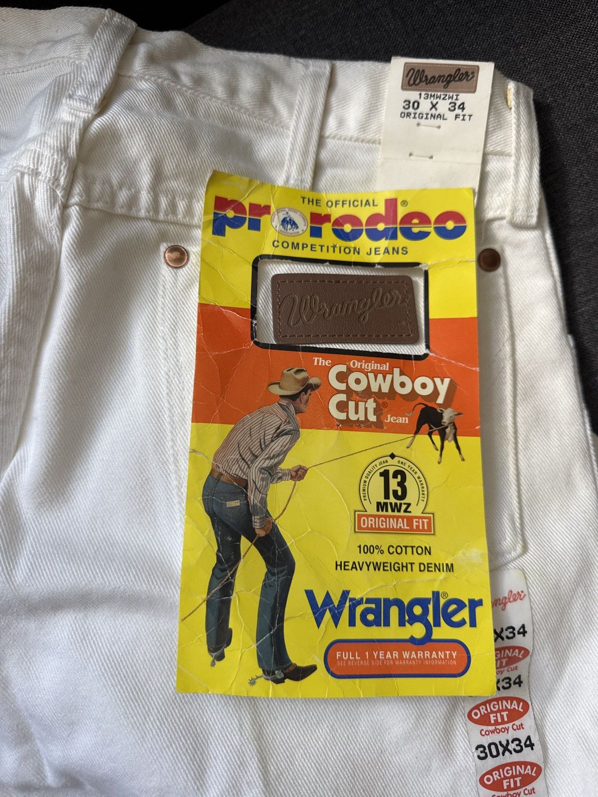 Wrangler Wrangler 13MWZ Pro Rodeo White Jeans NWT 30x34 USA Size US 30 / EU 46 - 1 Thumbnail
