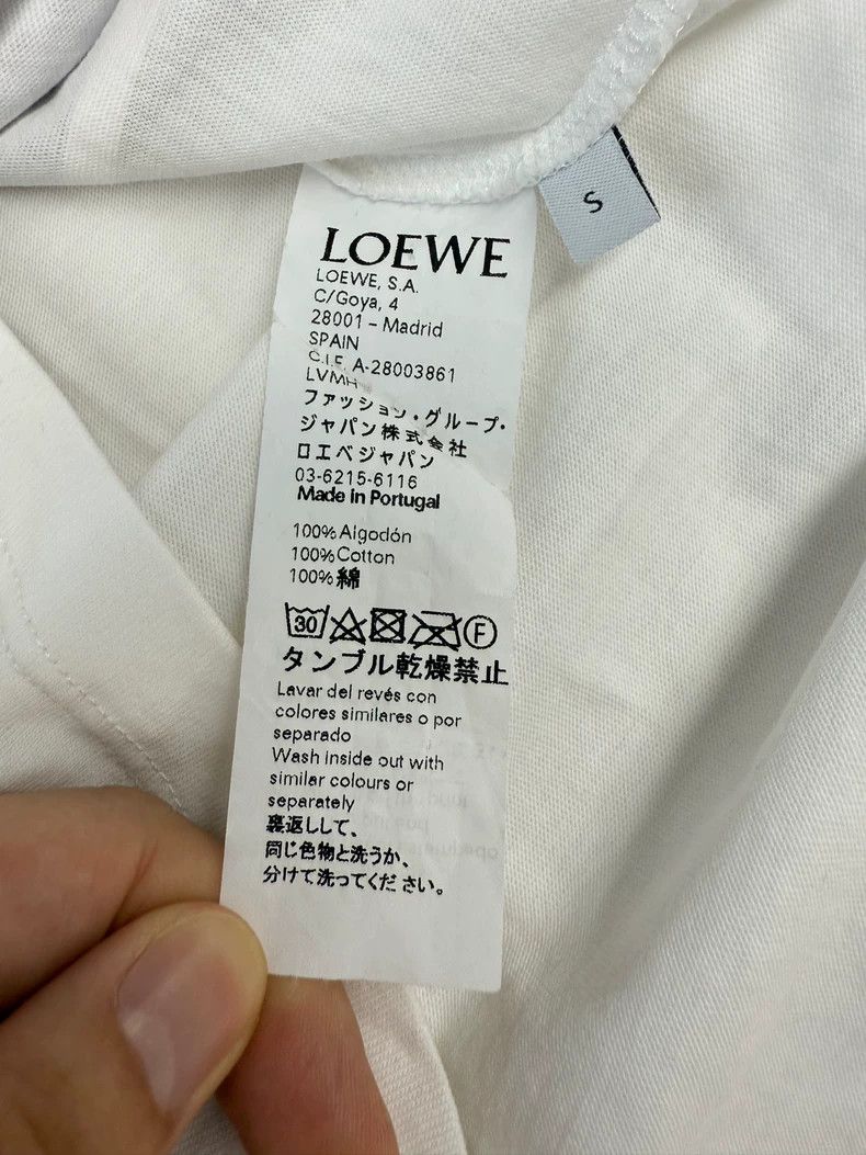 Loewe LOEWE Wide size pure cotton white T-shirt Size S / US 4 / IT 40 - 4 Thumbnail