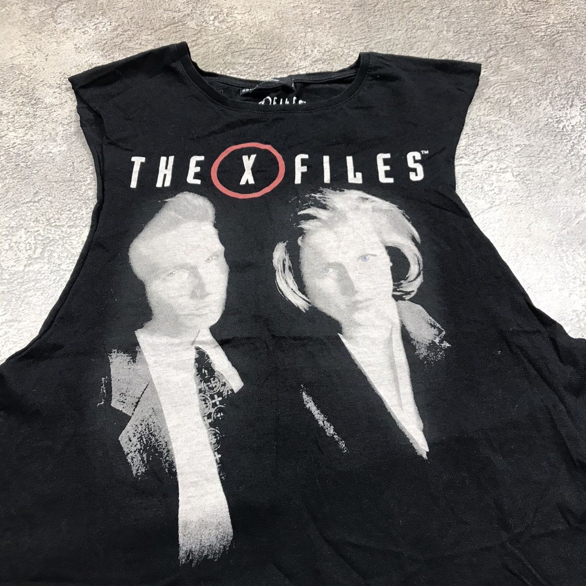 Vintage Vintage 90s The X Files Graphic Tank Top Y2K Grunge Boxy S Size US S / EU 44-46 / 1 - 2 Thumbnail