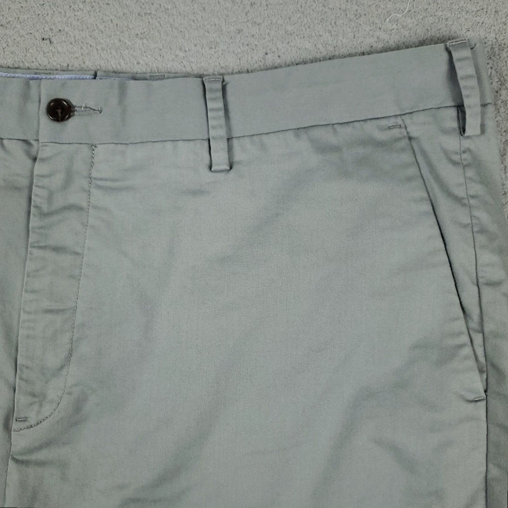 Ralph Lauren VINTAGE Ralph Lauren Men's Shorts Waist 40 Gray Chino Flat Front Casual Classic Size US 40 / EU 56 - 3 Thumbnail