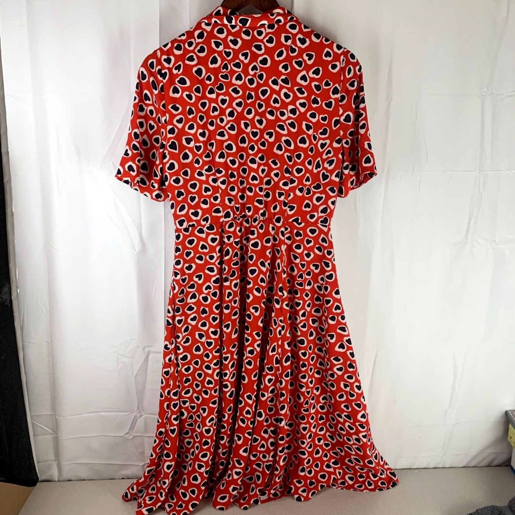 J.Crew J. CREW Heart Dress Red Midi Short Sleeve Collared Fit & Flare Shirt Dress Womens Size 4 Size 27" / US 4 / IT 40 - 7 Thumbnail