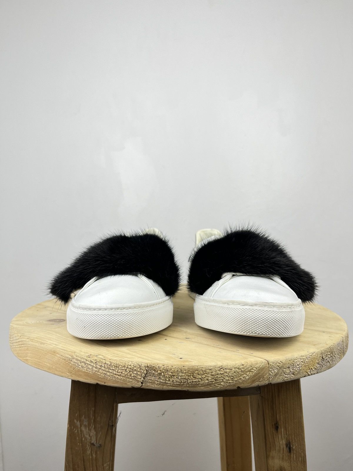 Moncler Leather Mink Furr Strap Size US 9 / IT 39 - 3 Thumbnail