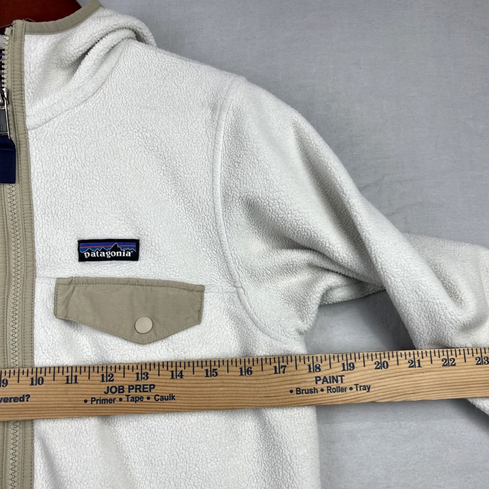 Patagonia Patagonia Jacket Womens Small Beige Synchilla Snap-T Hooded Zip Up Fleece 25270 Size S / US 4 / IT 40 - 7 Thumbnail