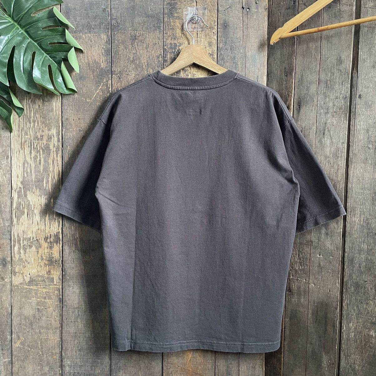 Other Brandalised Art Banksy Tshirt Size US M / EU 48-50 / 2 - 8 Thumbnail
