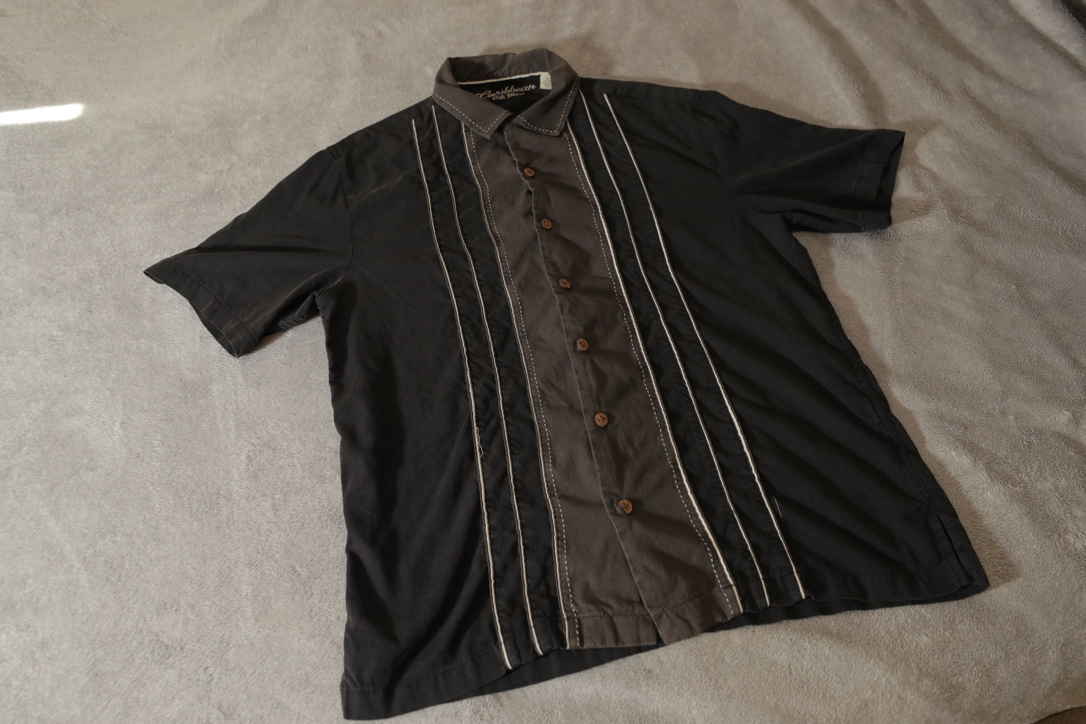 Caribbean Caribbean Silk Blend Short Sleeve Button Up (L) Size US L / EU 52-54 / 3 - 3 Thumbnail