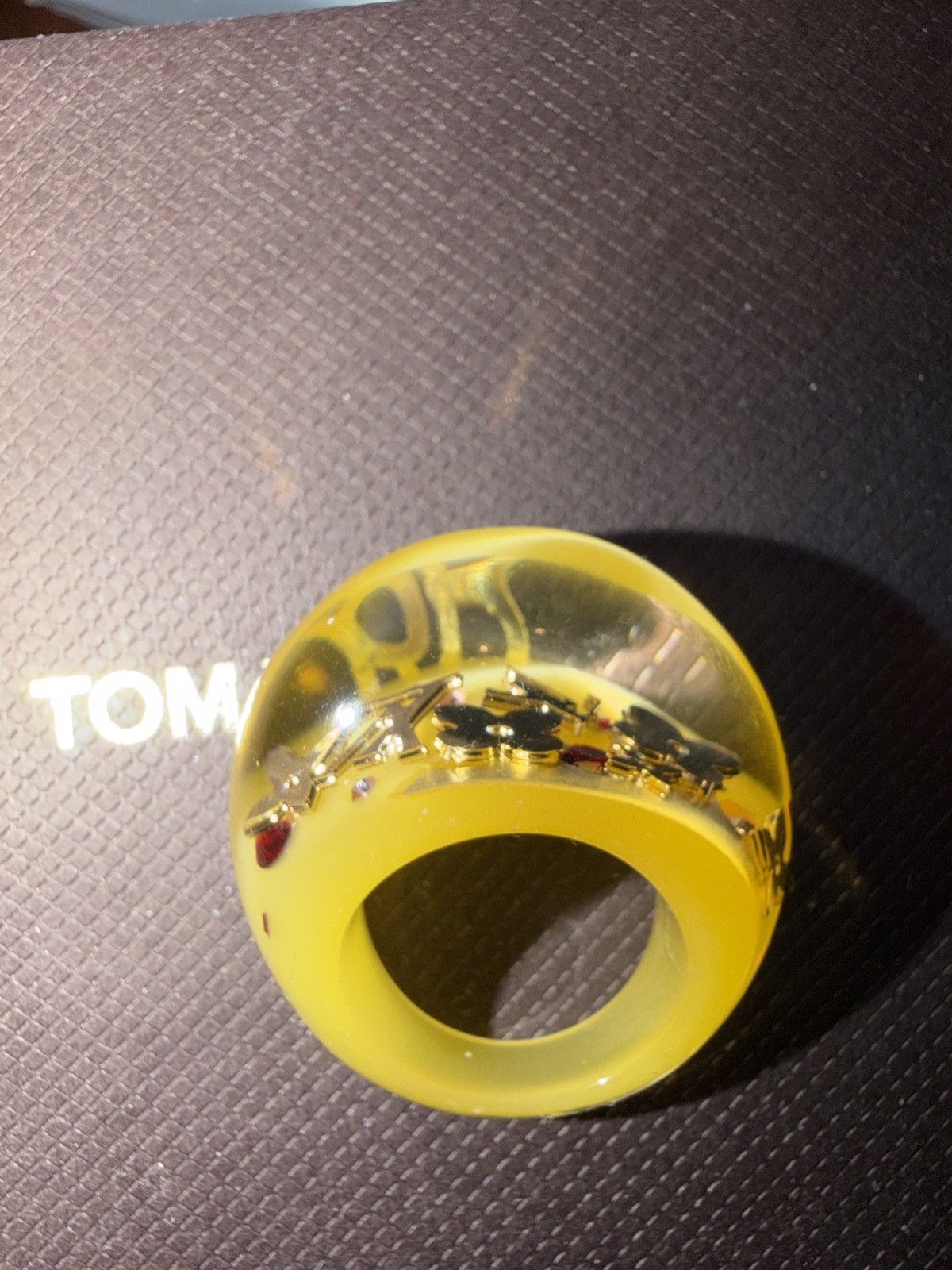 Louis Vuitton Louis Vuitton resin ring Size ONE SIZE - 6 Thumbnail
