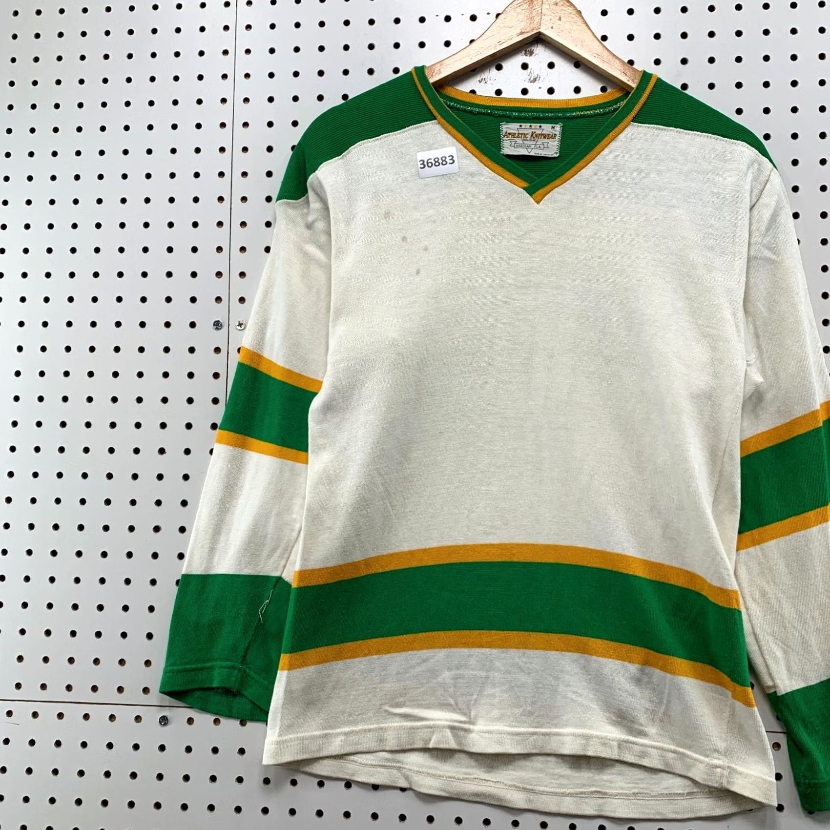 Vintage Athletic Knitwear Hockey Jersey Mens Medium White Green #9 USA VTH 60s 17x26 Size US M / EU 48-50 / 2 - 5 Thumbnail
