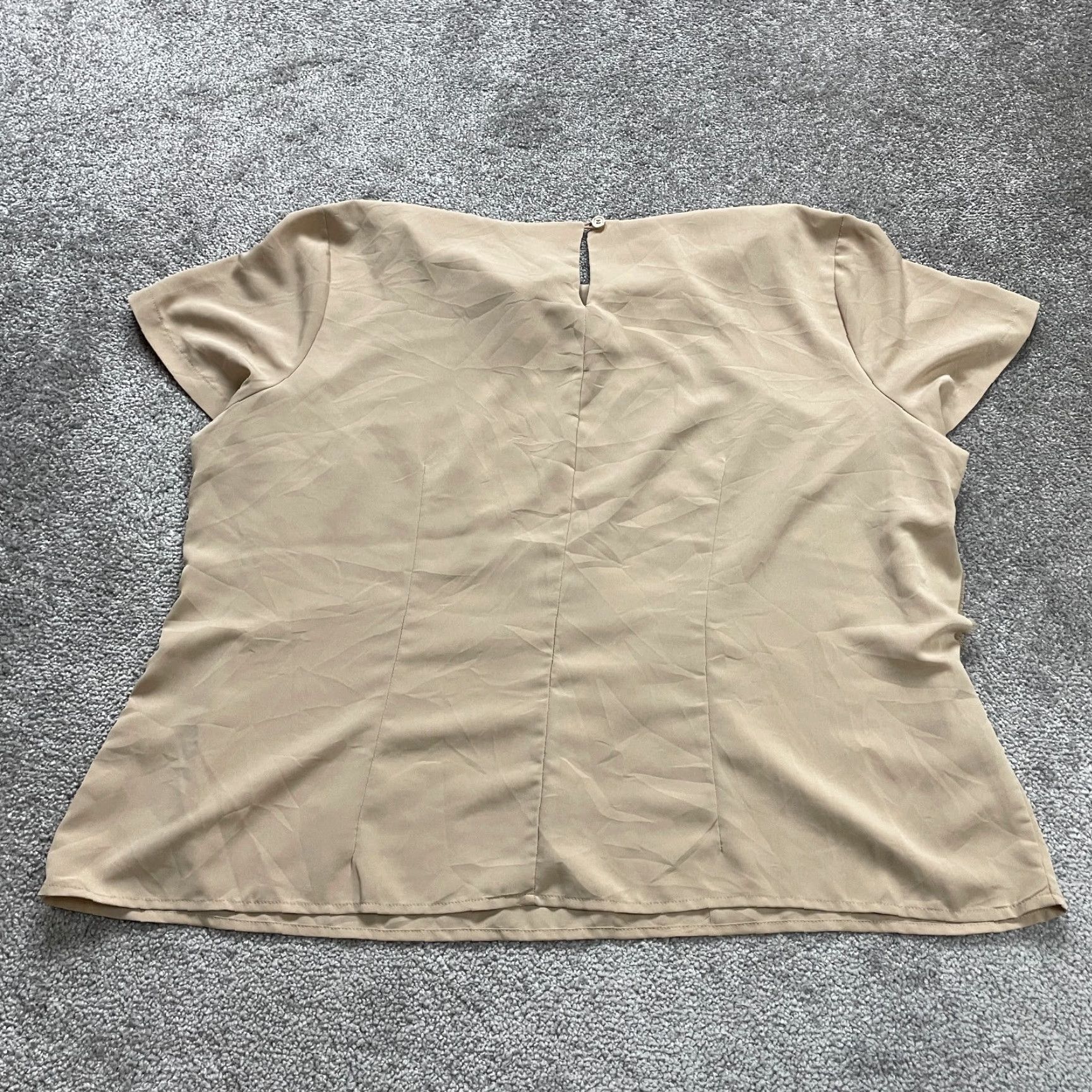 Vintage Notations Blouse Womens 2XL Solid Brown Short Sleeve Round Neck Polyester Top Casual Womens 2XL Brown Short Sleeve Blouse Notations Size XXL / US 16-18 / IT 52-54 - 2 Thumbnail