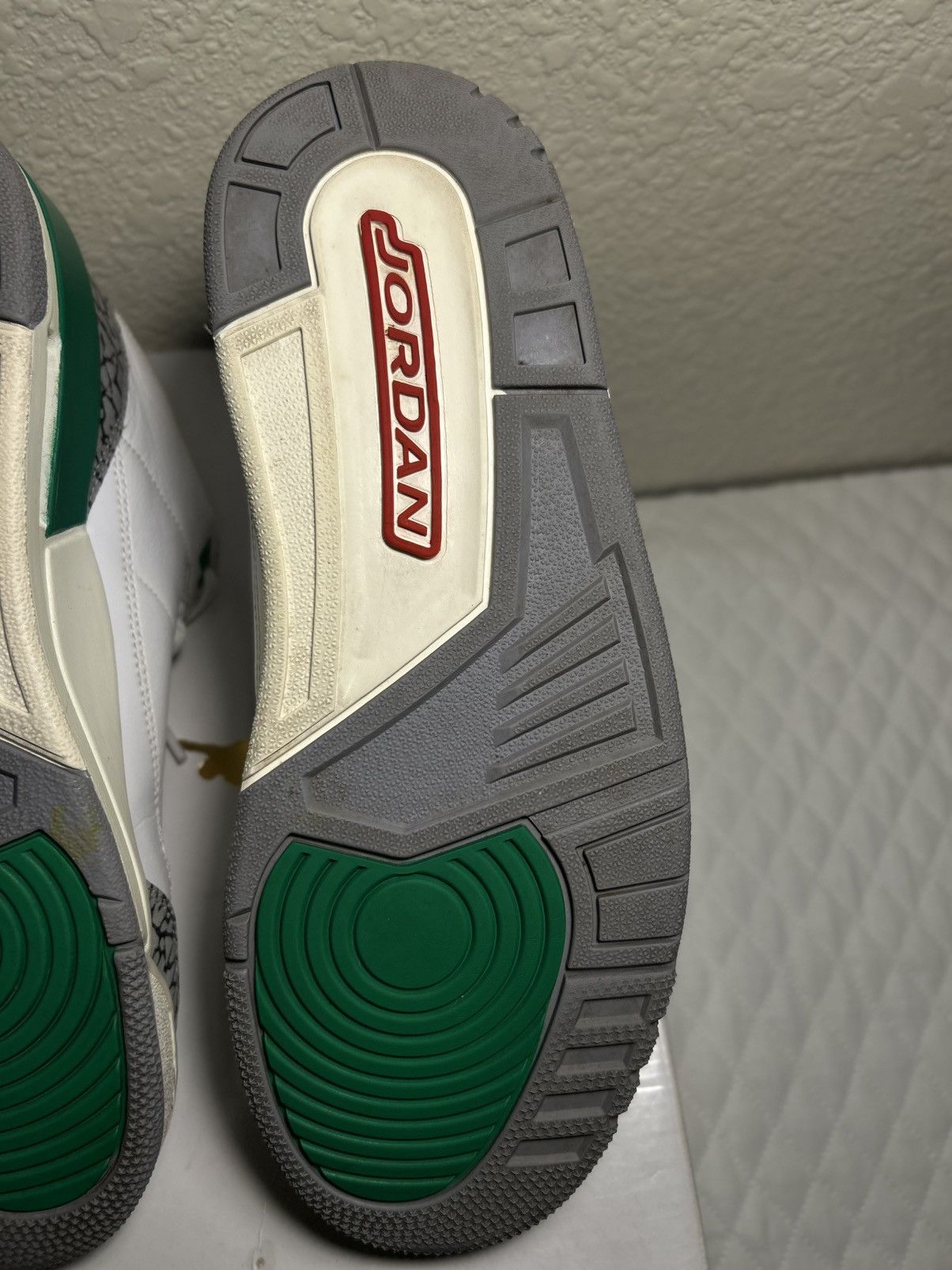 Jordan Brand Air jordan 3 retro (lucky green) Size US 8.5 / EU 41-42 - 8 Thumbnail