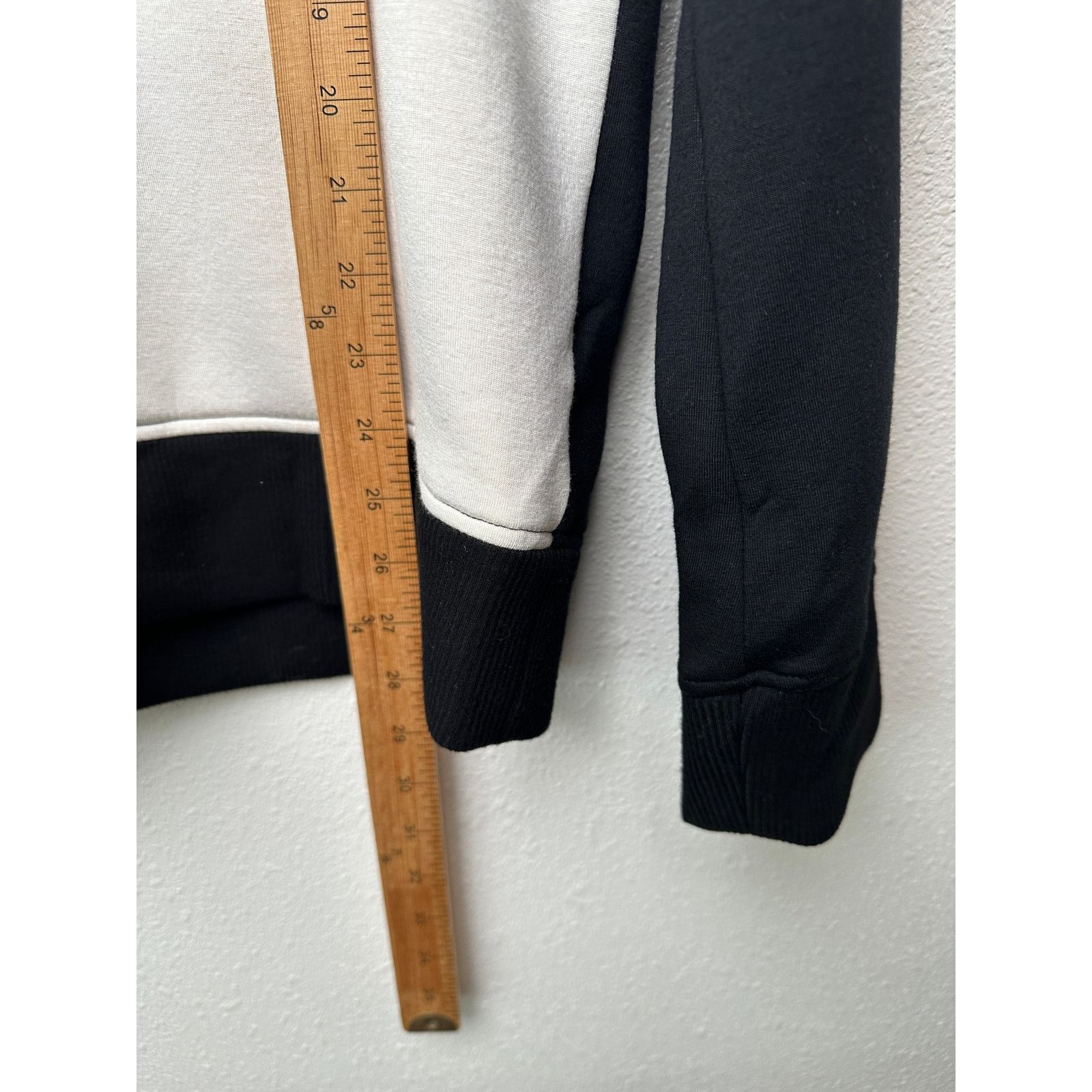 Neil Barrett Neil Barrett men’s sweater black/off-white lightning bolt L Size US L / EU 52-54 / 3 - 12 Thumbnail