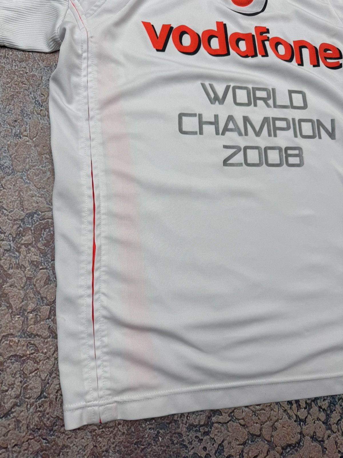 Mercedes-Benz Vodafone Mercedes Benz McLaren F1 Racing Team T-Shirt Jersey Size US S / EU 44-46 / 1 - 11 Thumbnail