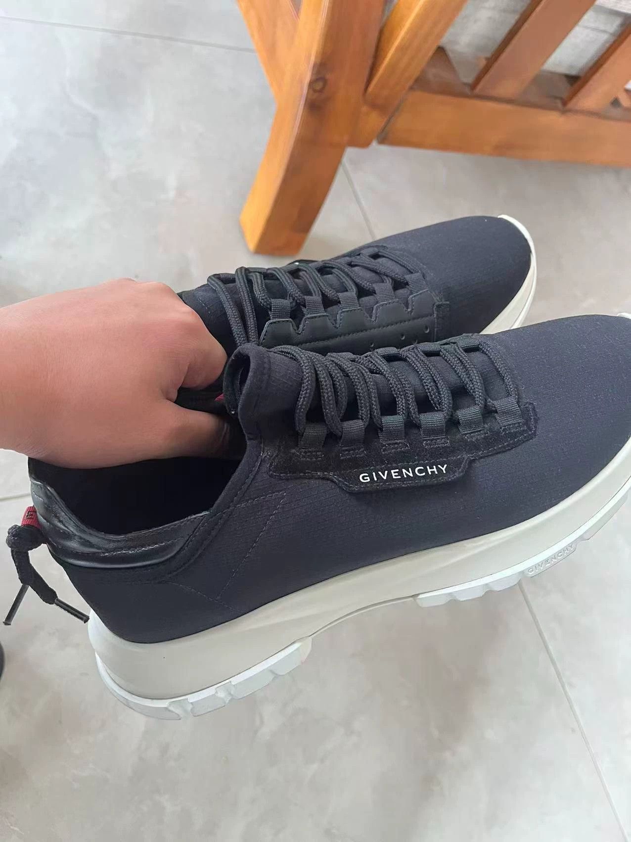 Givenchy Givenchy 23 Spectre 43 Black Worn Once Sneakers Size US 10 / EU 43 - 2 Thumbnail