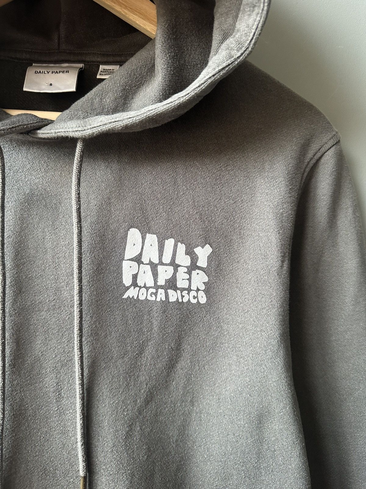 Daily Paper Daily Paper Moga Disco Hoodie Size S Size US S / EU 44-46 / 1 - 4 Thumbnail