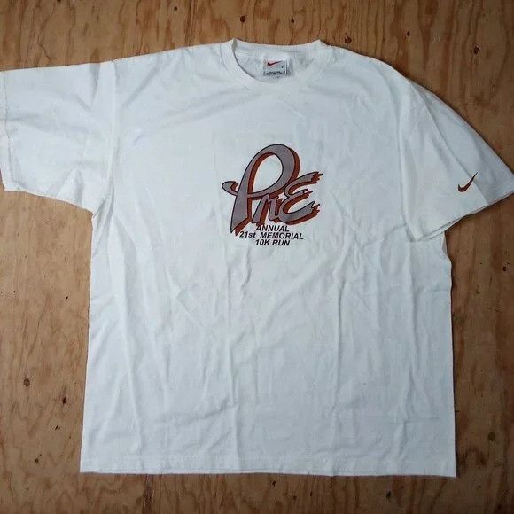Nike × Vintage Vintage Nike Prefontaine Memorial Run 2000 T-Shirt Size US XL / EU 56 / 4 - 2 Thumbnail