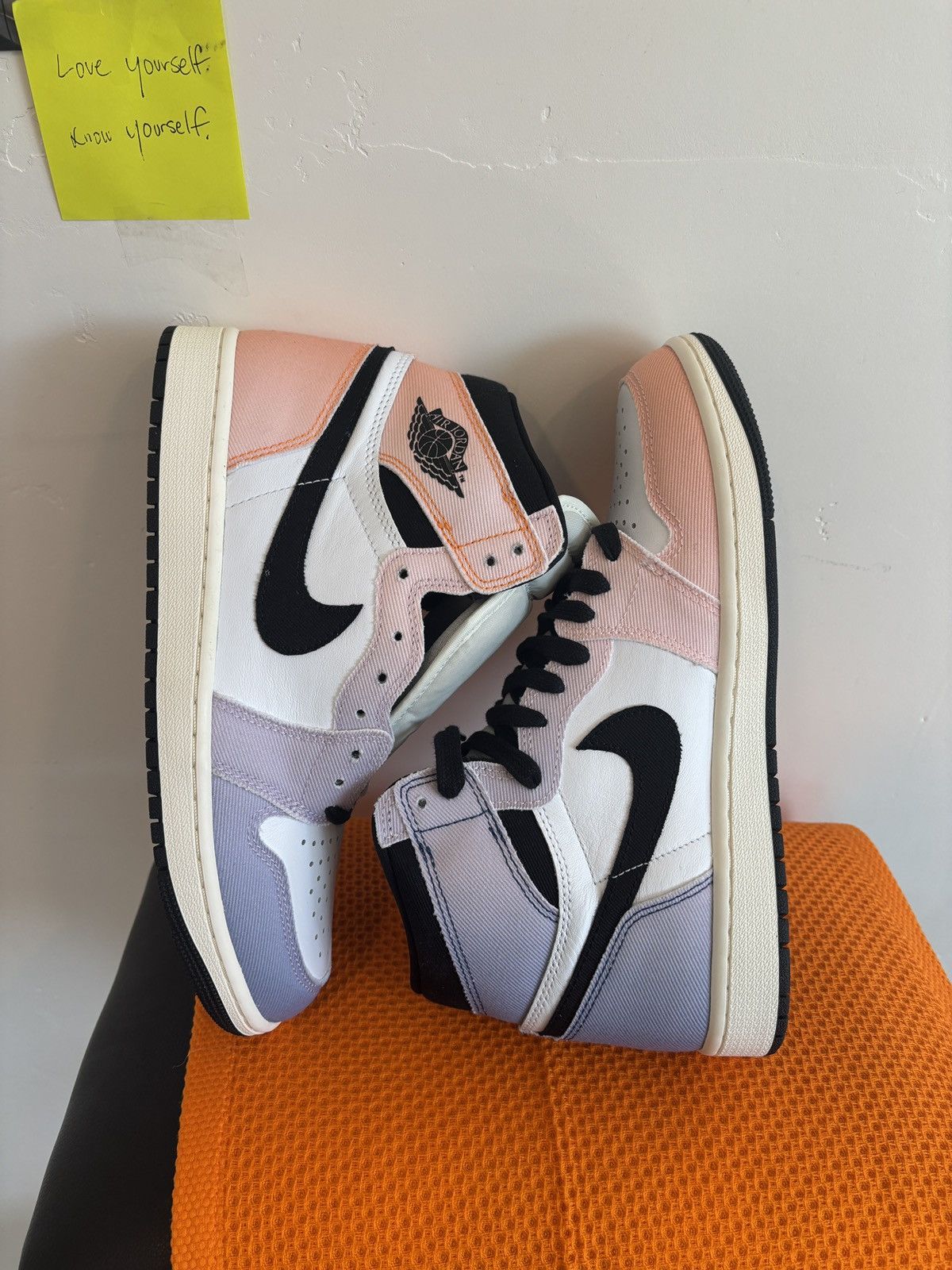 Jordan Brand Jordan 1 High OG Skyline Size US 9 / EU 42 - 2 Thumbnail