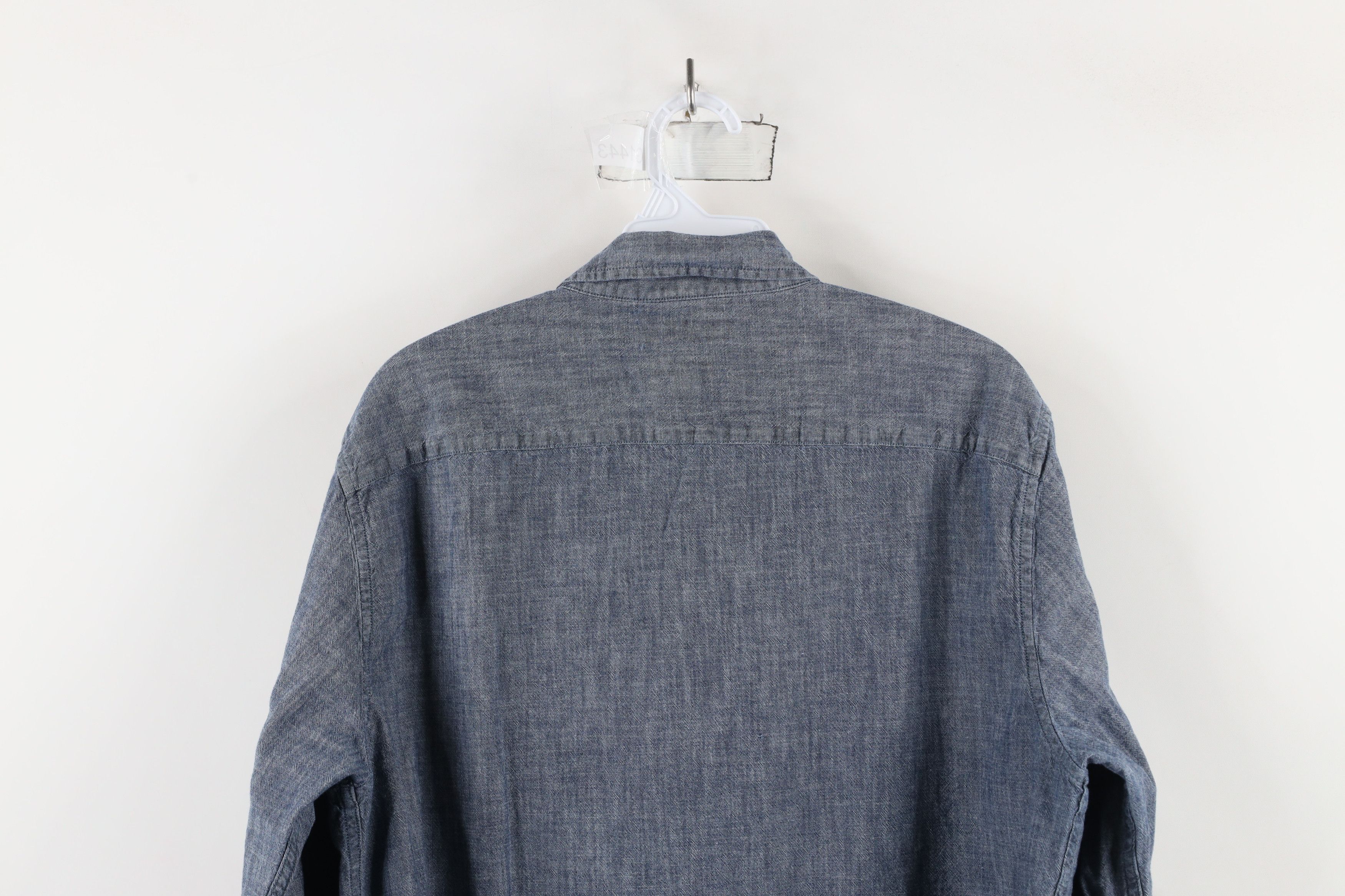 Banana Republic × Vintage Banana Republic Fit Chambray Collared Button Down Shirt Blue Size US L / EU 52-54 / 3 - 9 Thumbnail