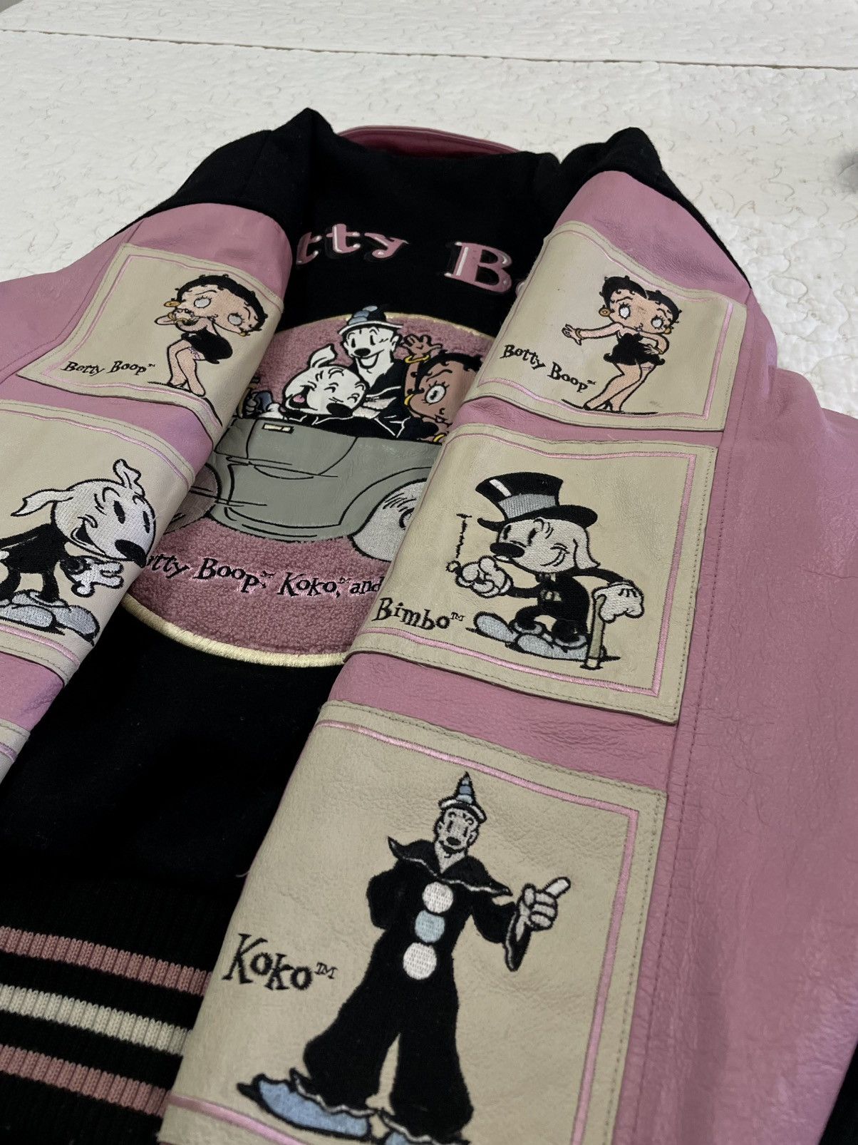 Excelled Betty boop jacket Size US L / EU 52-54 / 3 - 4 Thumbnail
