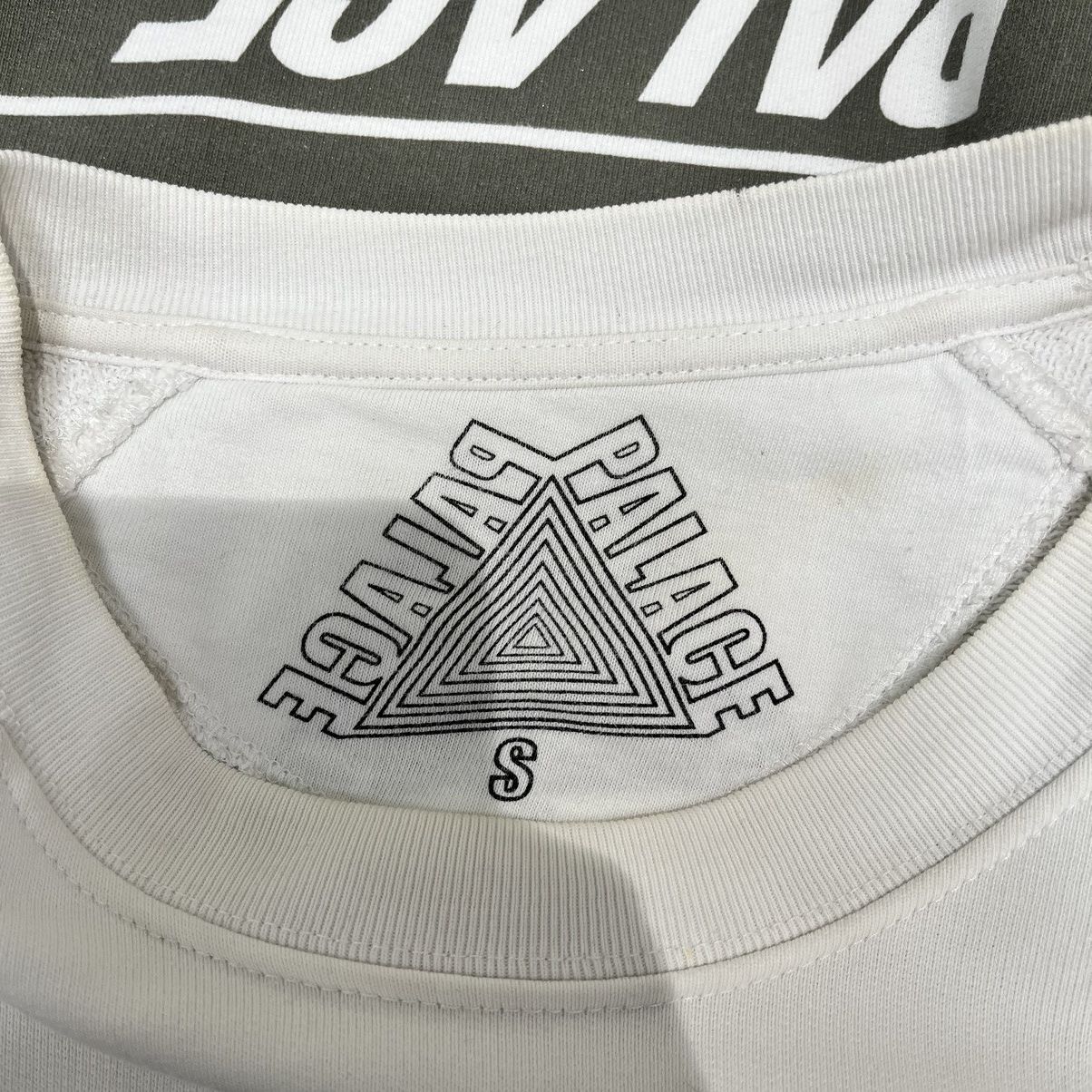 Palace Palace Crewneck White Size US S / EU 44-46 / 1 - 3 Thumbnail