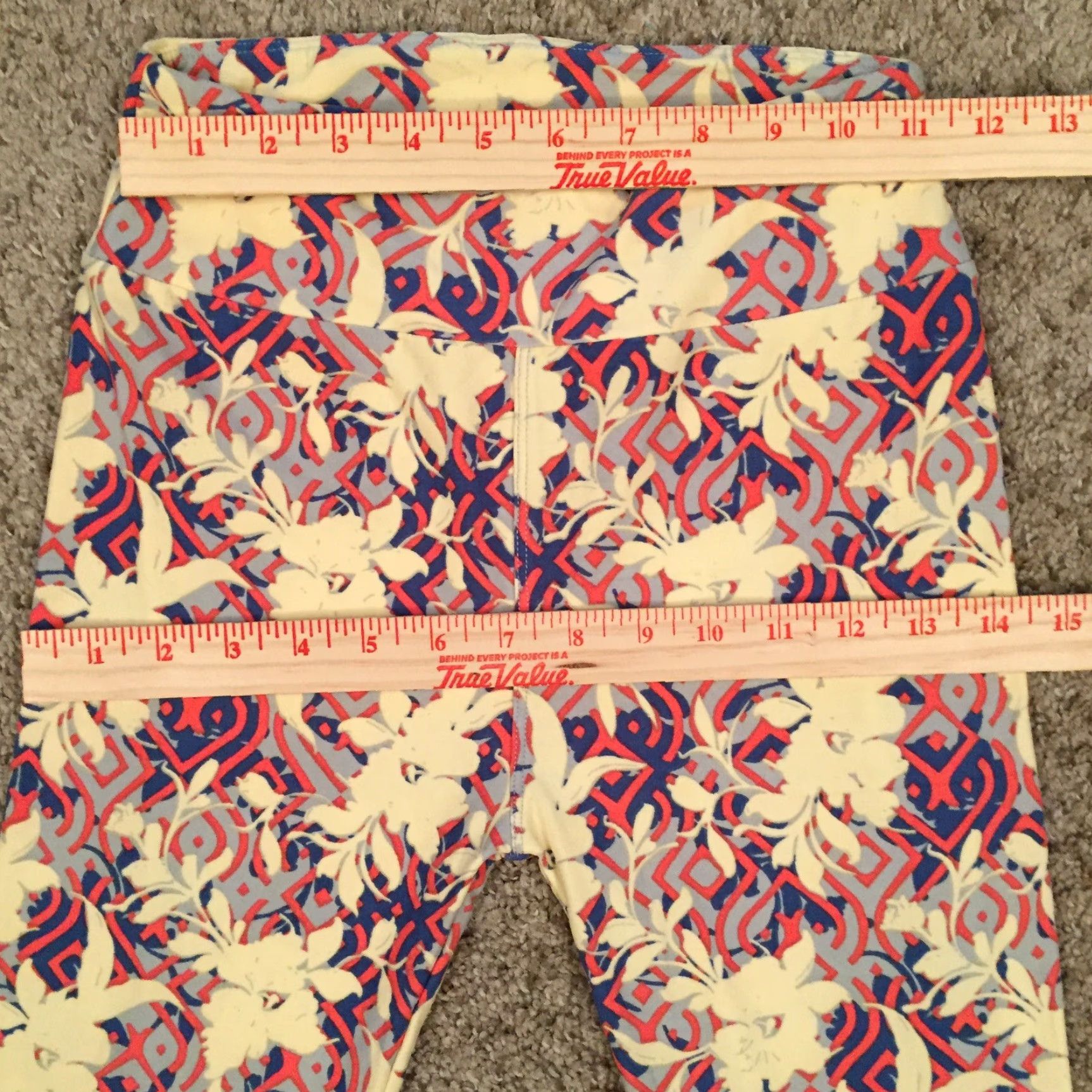 Vintage VINTAGE LuLaRoe One Size OS Yellow Floral Leggings NWOT Size 42" / US 20 - 2 Thumbnail