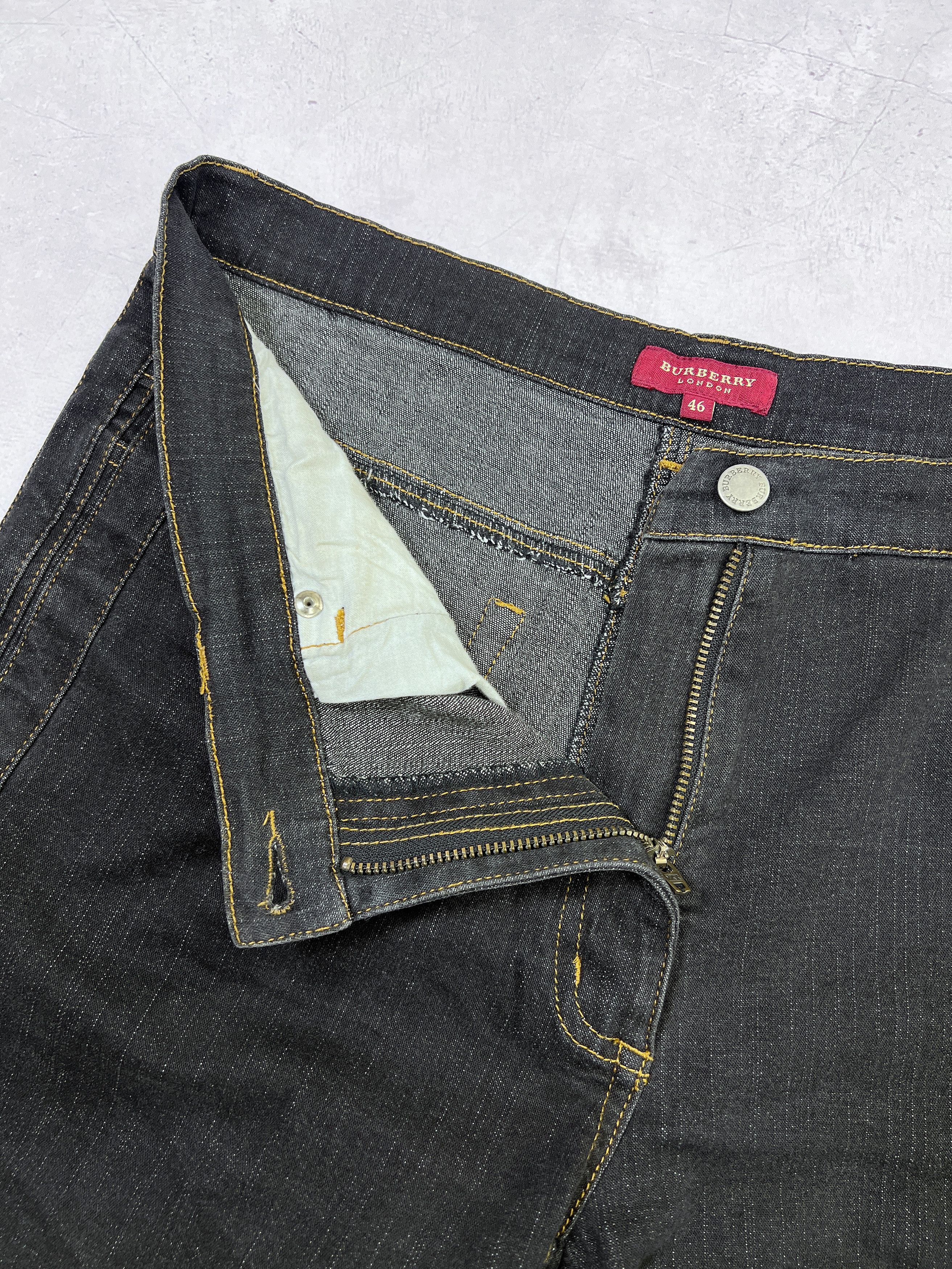Burberry × Vintage Burberry London Flared Jeans Denim Pants Size 32" / US 10 / IT 46 - 5 Thumbnail
