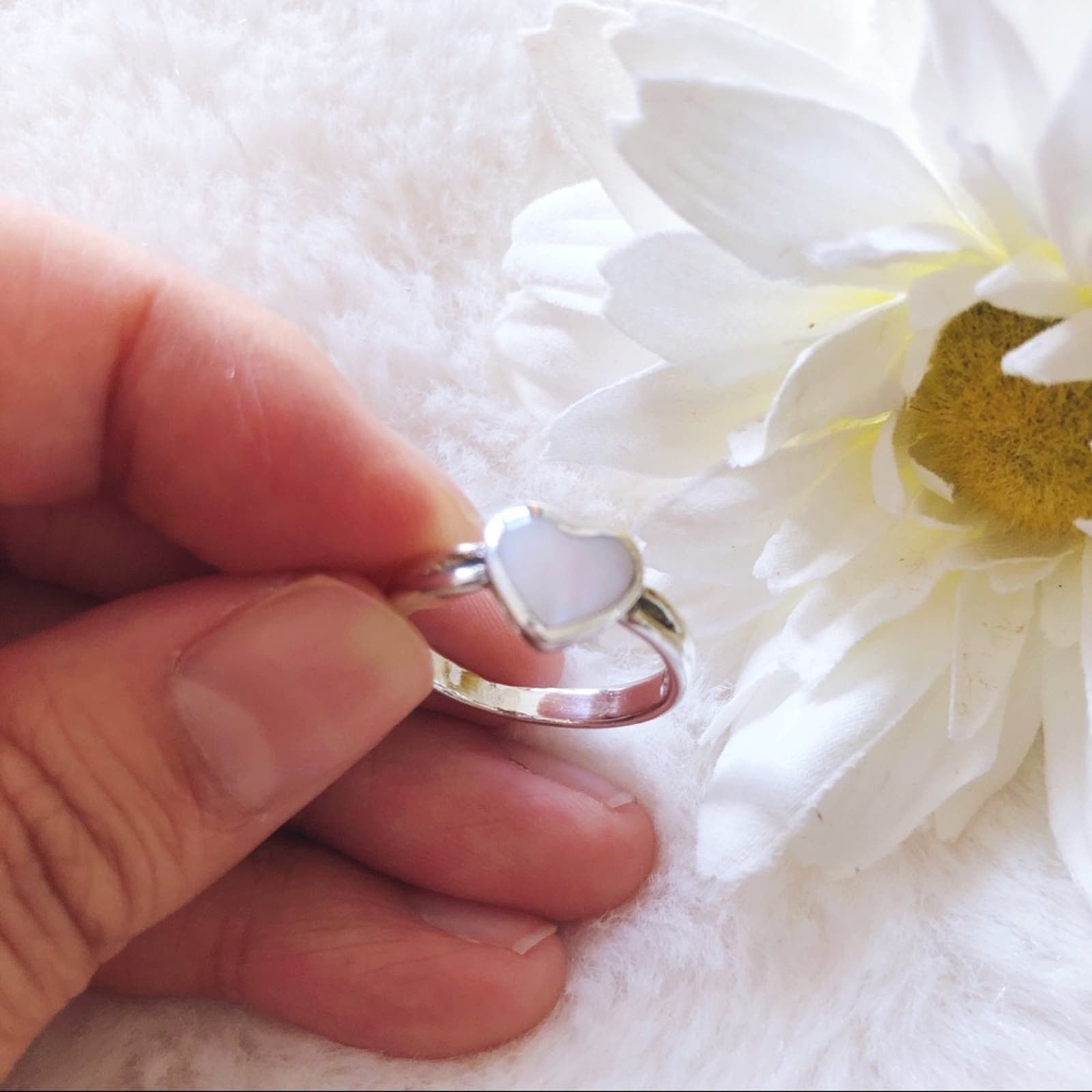 Other Sterling Silver Heart-Shaped Ring Size ONE SIZE - 7 Thumbnail