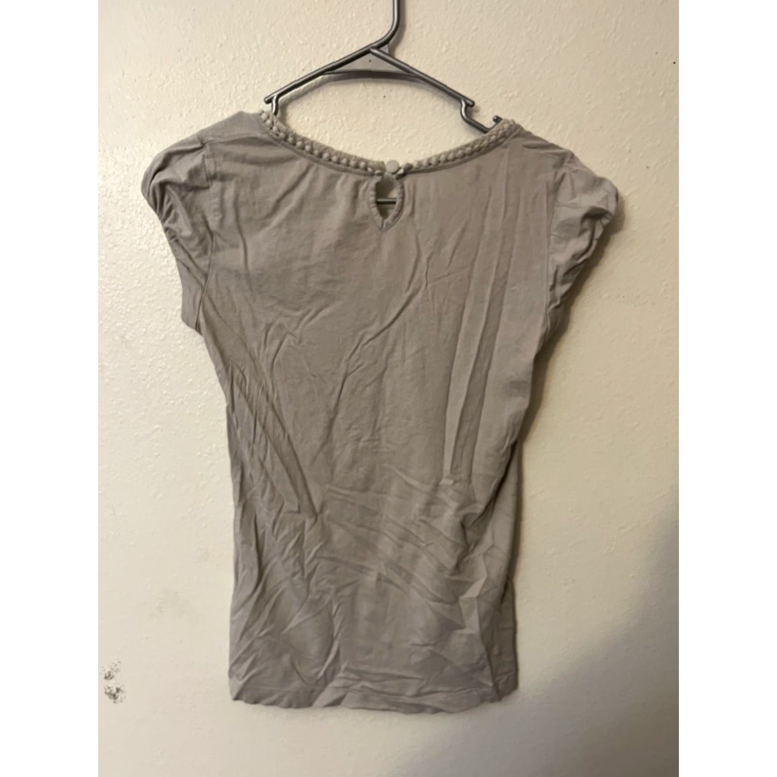 H&M H&M Shirt SIze Small Gray Cap Sleeve Scoop Neck Women Size S / US 4 / IT 40 - 3 Thumbnail