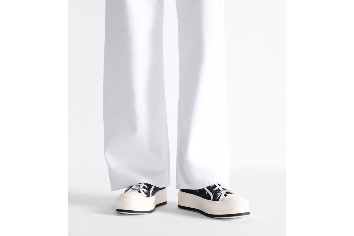 Dior o1bcso1str0226 Walk'n Platform Sneaker in White/Deep Blue Size US 8 / IT 38 - 6 Thumbnail